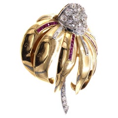 Broche Flor Art Decó Francés Diamante Mina Vieja Rubí Platino Oro 18 Kilates