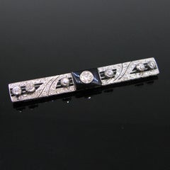French Art Deco Onyx and Diamonds Platinum Bar Brooch