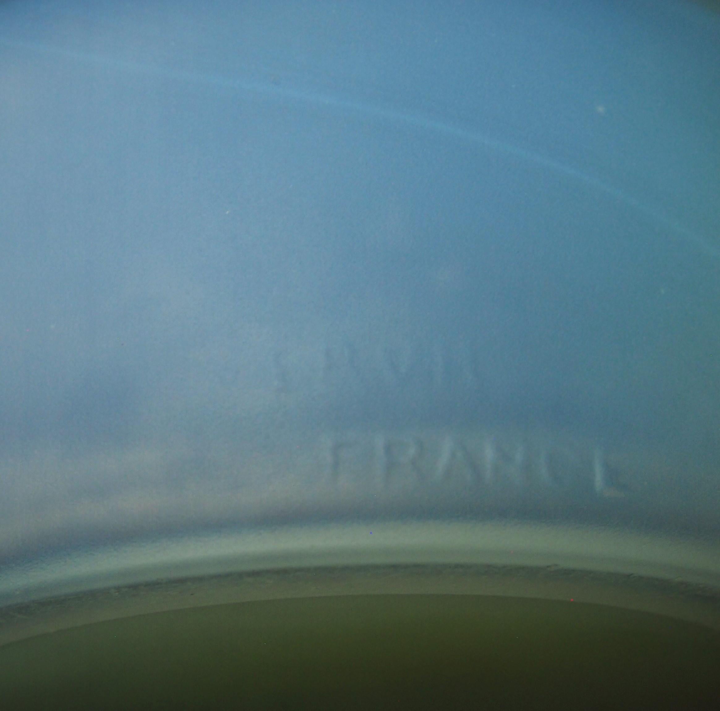 Jarrón francés Art Déco de vidrio opalino firmado Vervil c1925 en venta 1