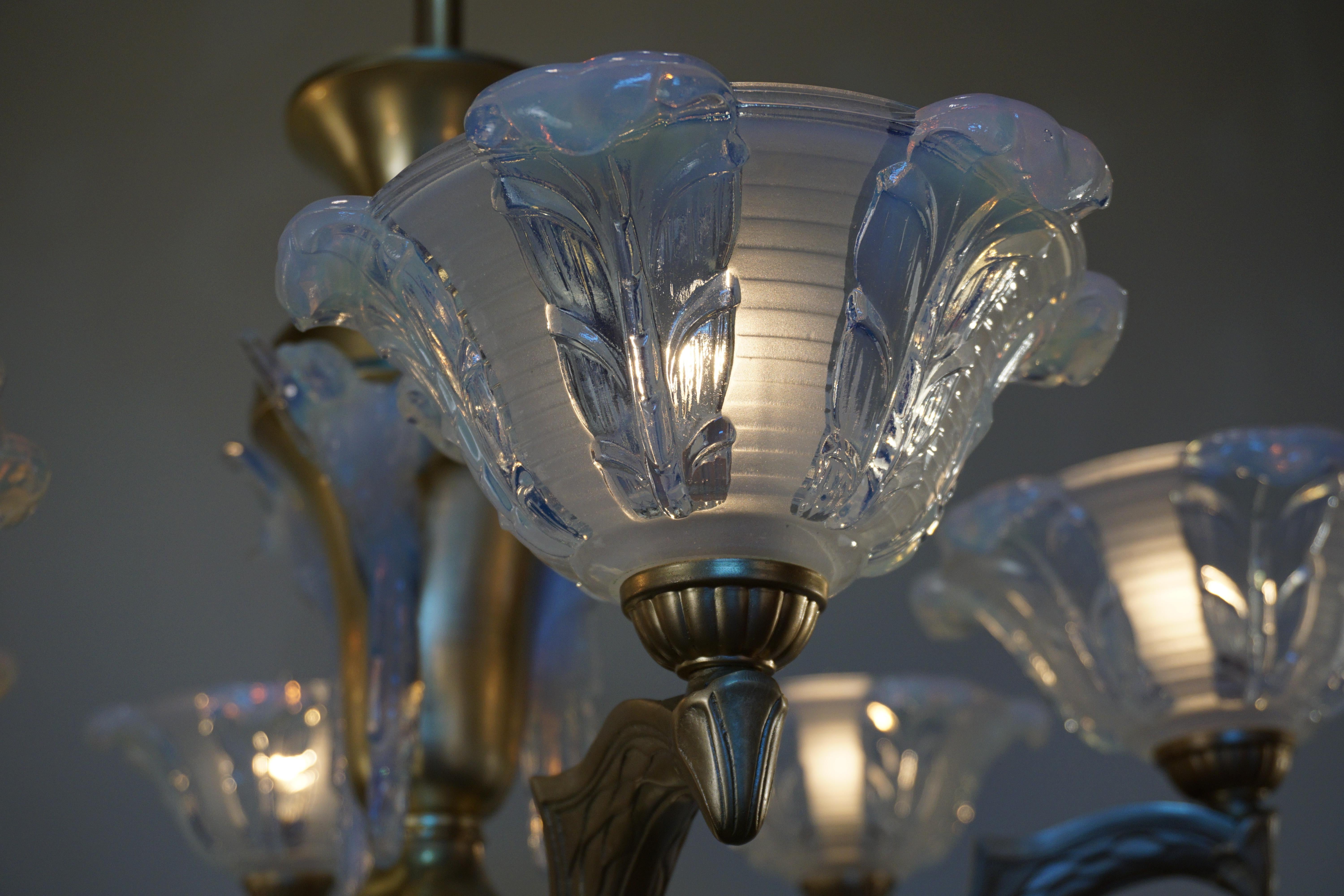 French Art Deco Opalescent Glass Chandelier by Ezan In Good Condition In Fairfax, VA