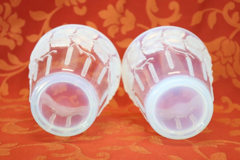 Mid-20th Century French Art Deco Opalescent Glass Pair of Vases For Sale