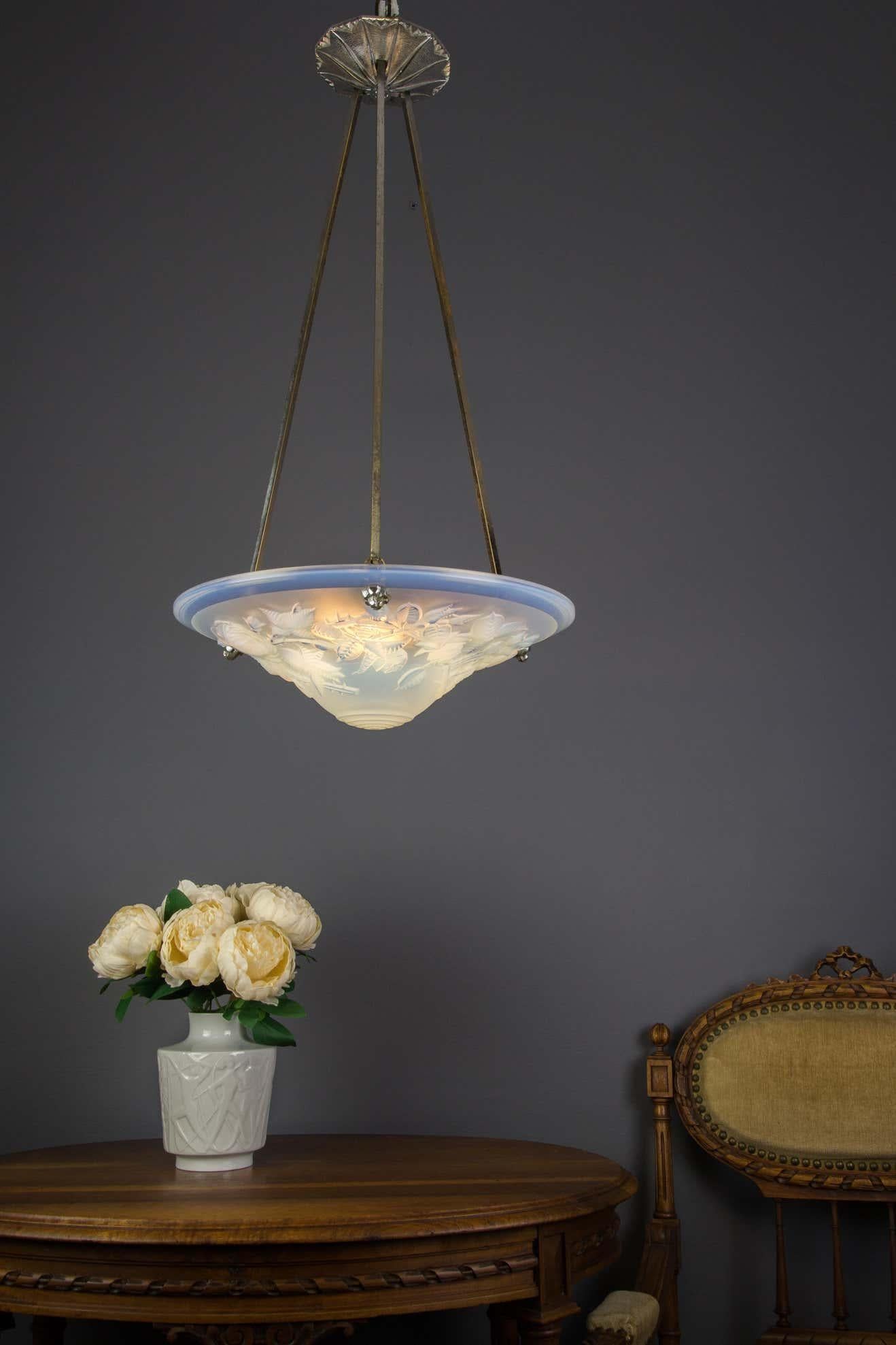 French Art Deco Opalescent Glass Pendant Light with Roses by Pierre Maynadier  16