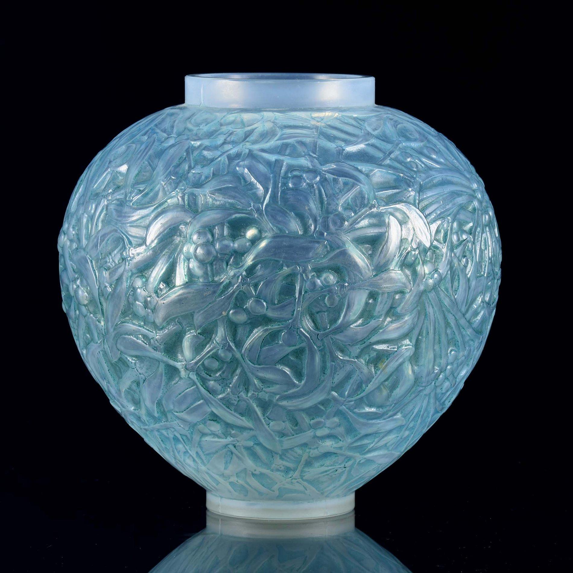 French Art Deco Opalescent Glass Vase 