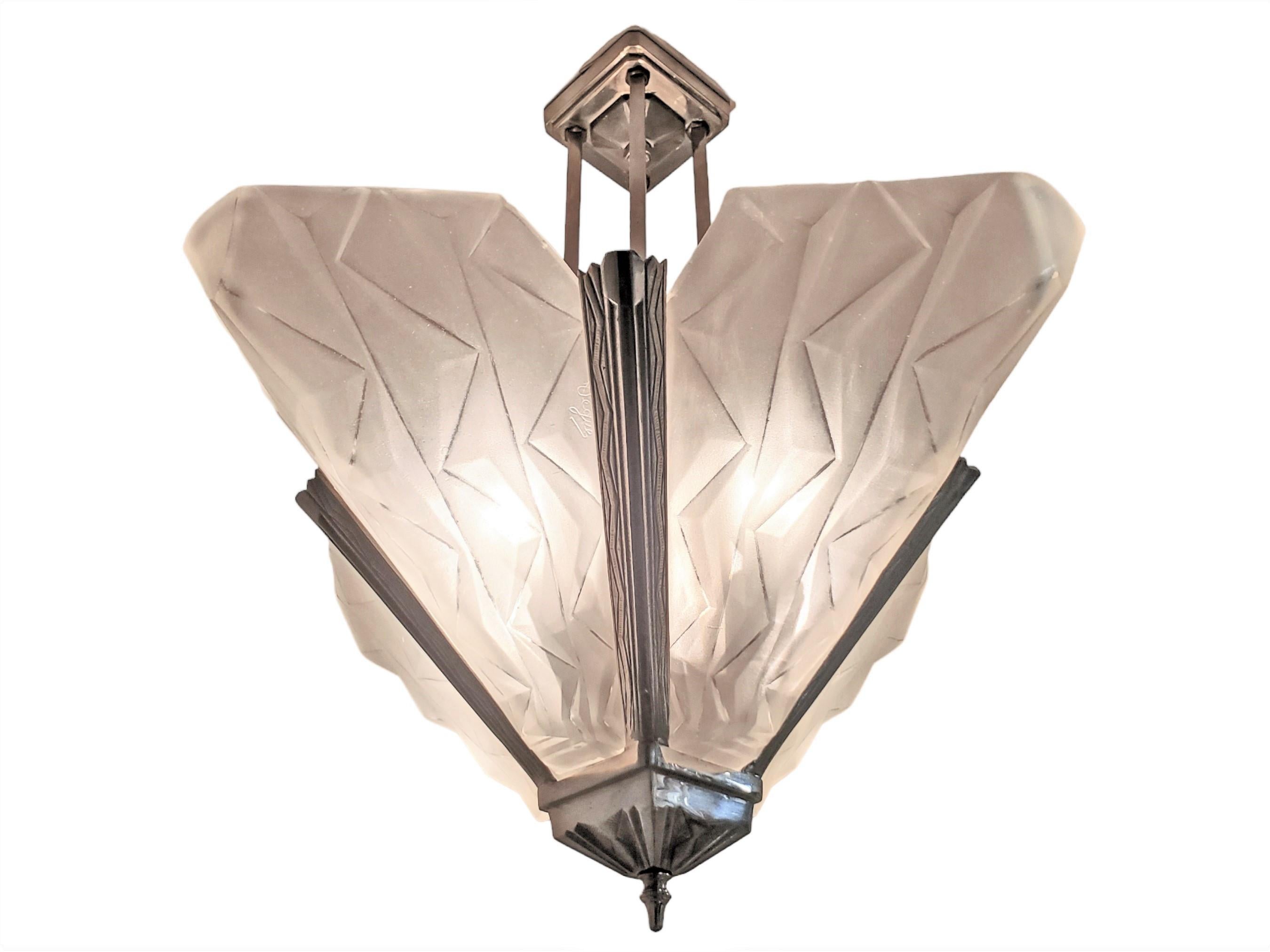 French Art Deco original 4 panel geometric frosted art glass chandelier by Degue For Sale 2