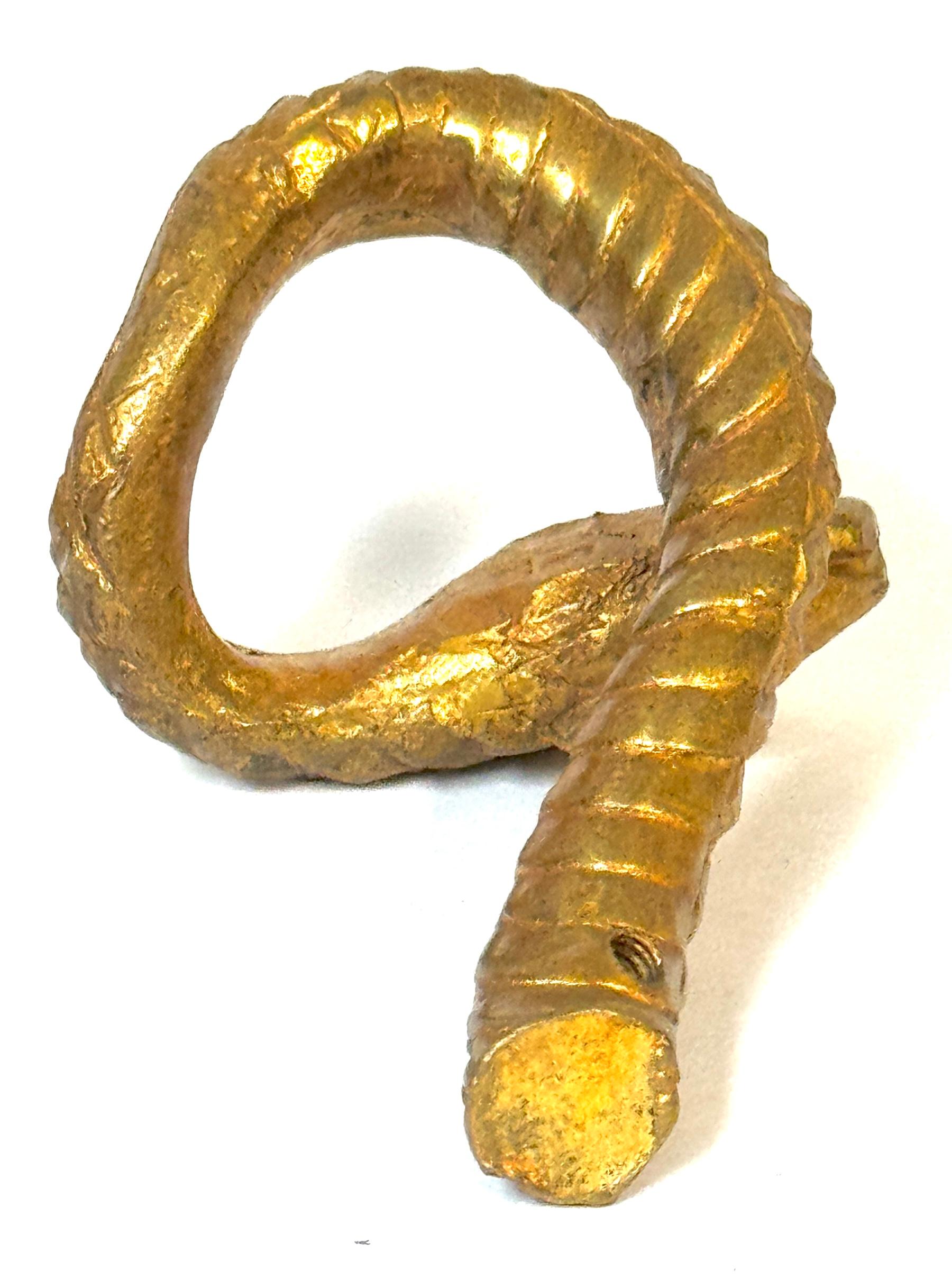 Asa de Serpiente Art Decó Francesa de Ormolu, estampada LT / 2, circa 1925-1935 en venta 3
