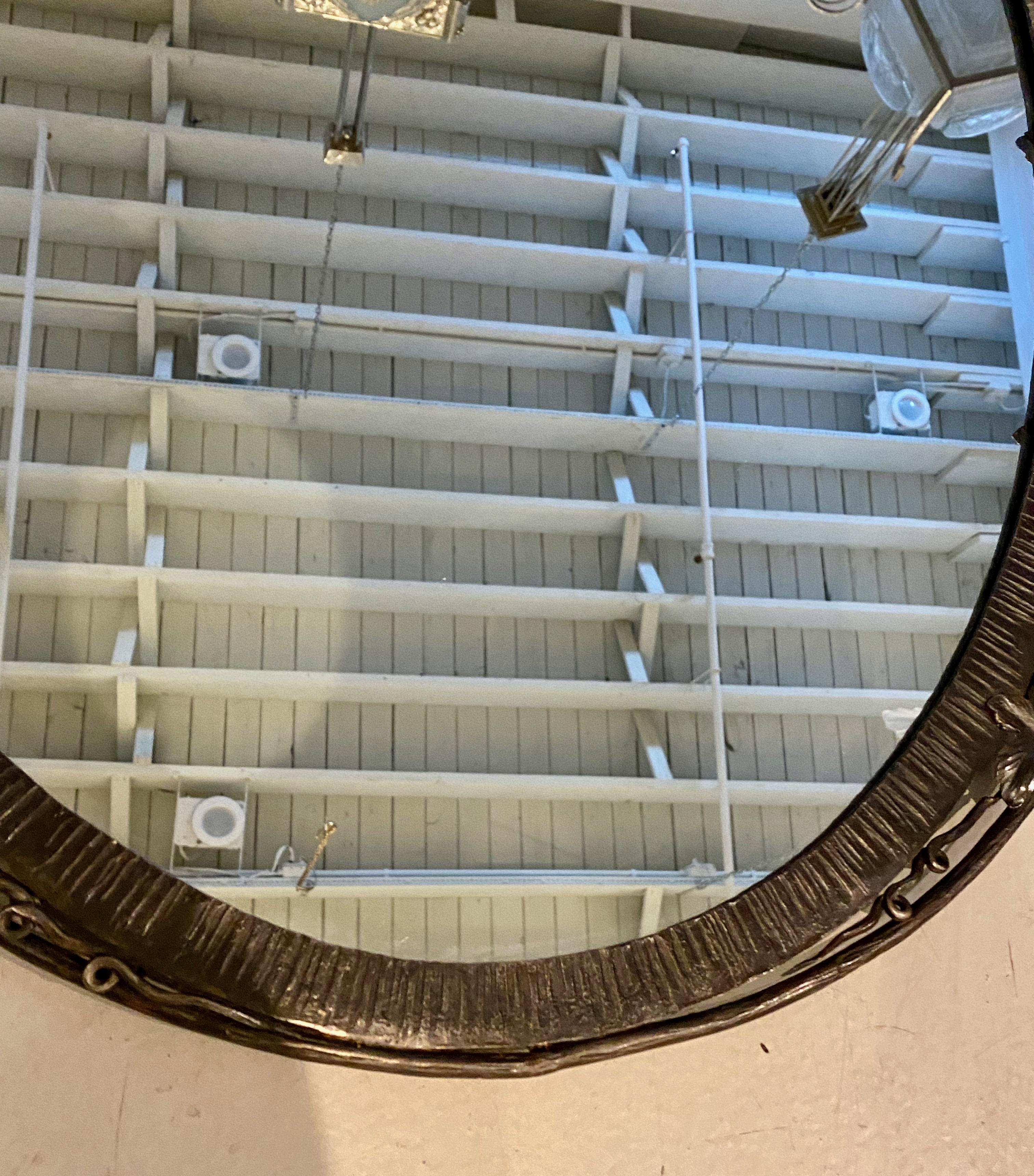 Specchio ovale francese Art Deco Mirror In condizioni buone in vendita a North Bergen, NJ