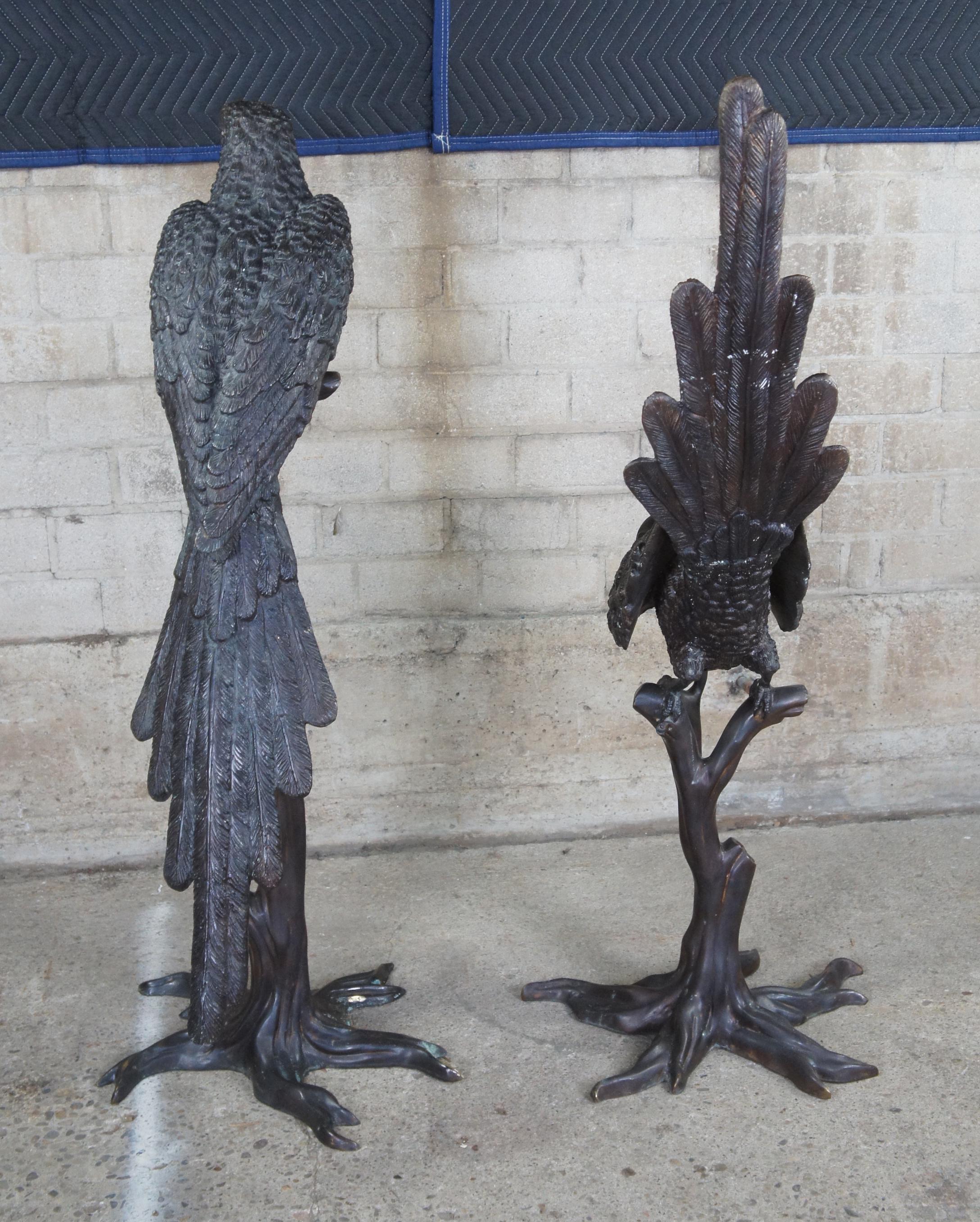 Pareja de esculturas de loros franceses Art Decó en bronce a tamaño natural Camille 55 Bronce en venta