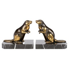 French Art Deco Pair of Bronzed Spelter Marble Mounted Beaver Bookends