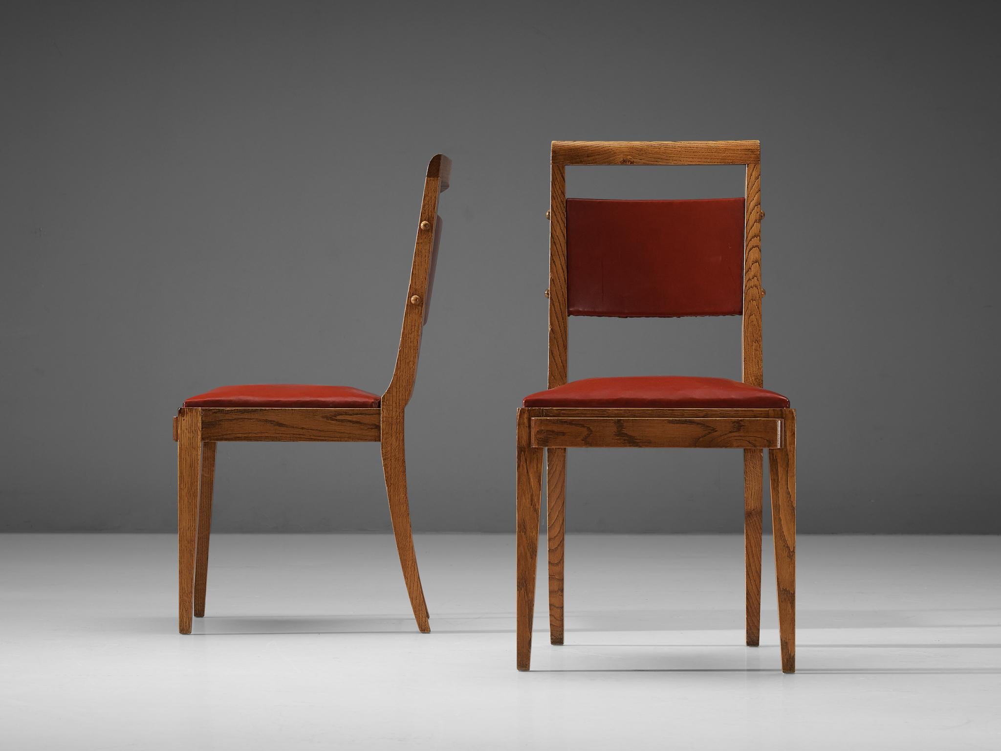 Mid-20th Century French Art Deco Pair of Dining Chairs in Oak and Red Upholstery