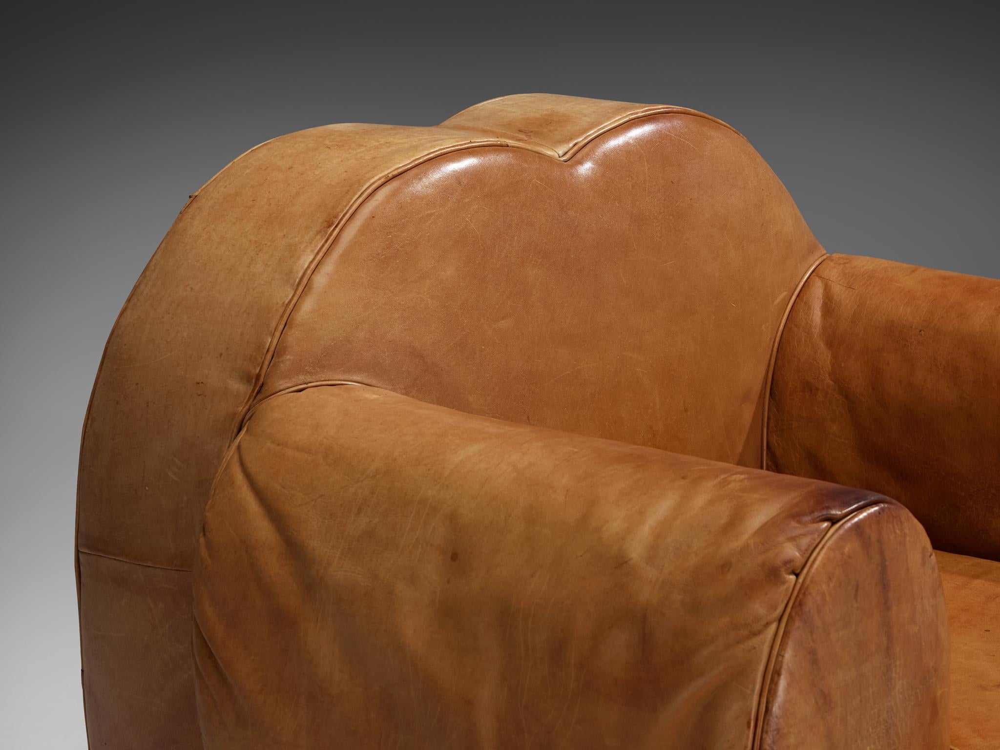 French Art Deco Pair of Lounge Chairs in Cognac Leather For Sale 1