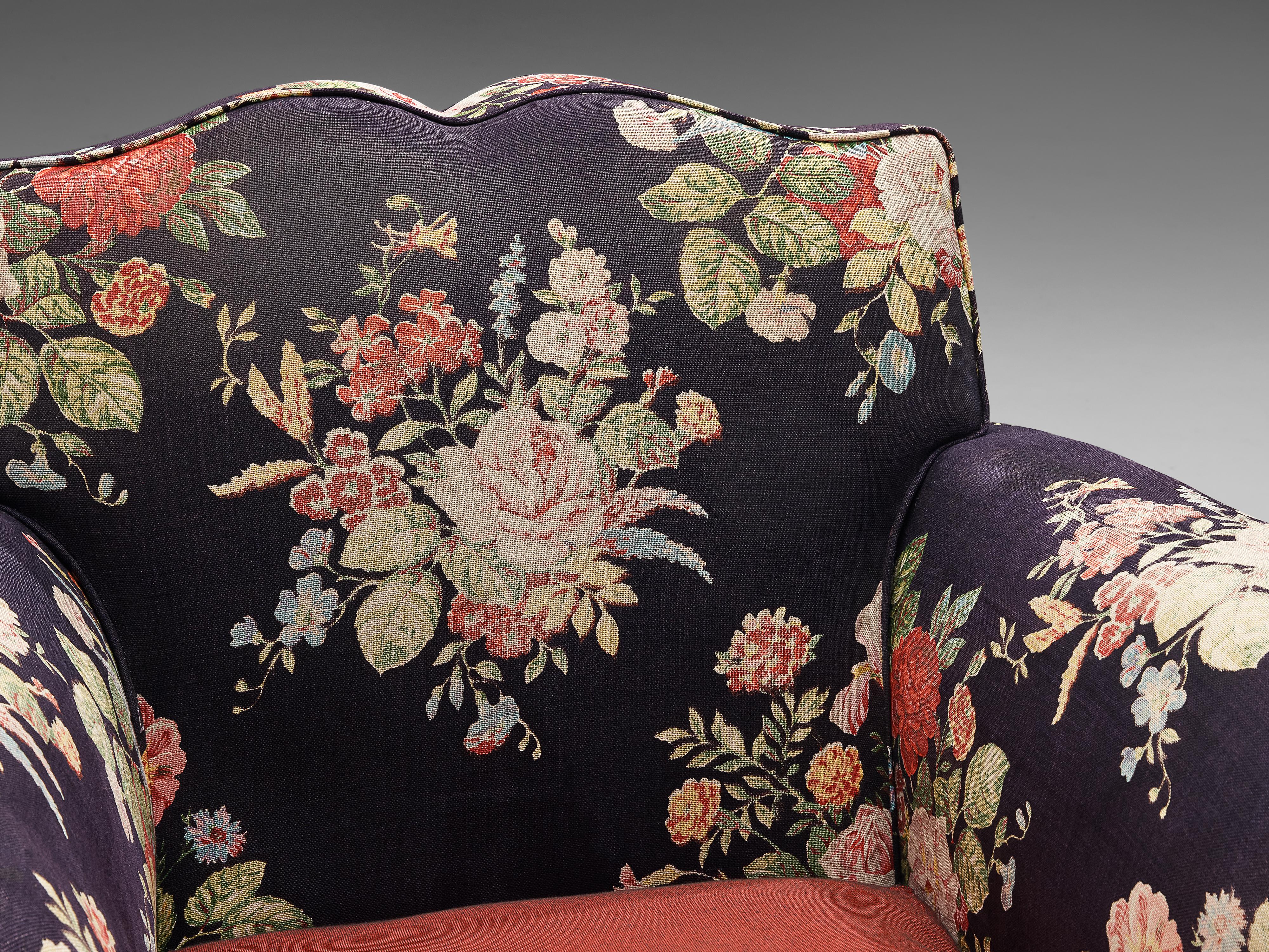 French Art Deco Pair of Lounge Chairs in Floral Upholstery 2
