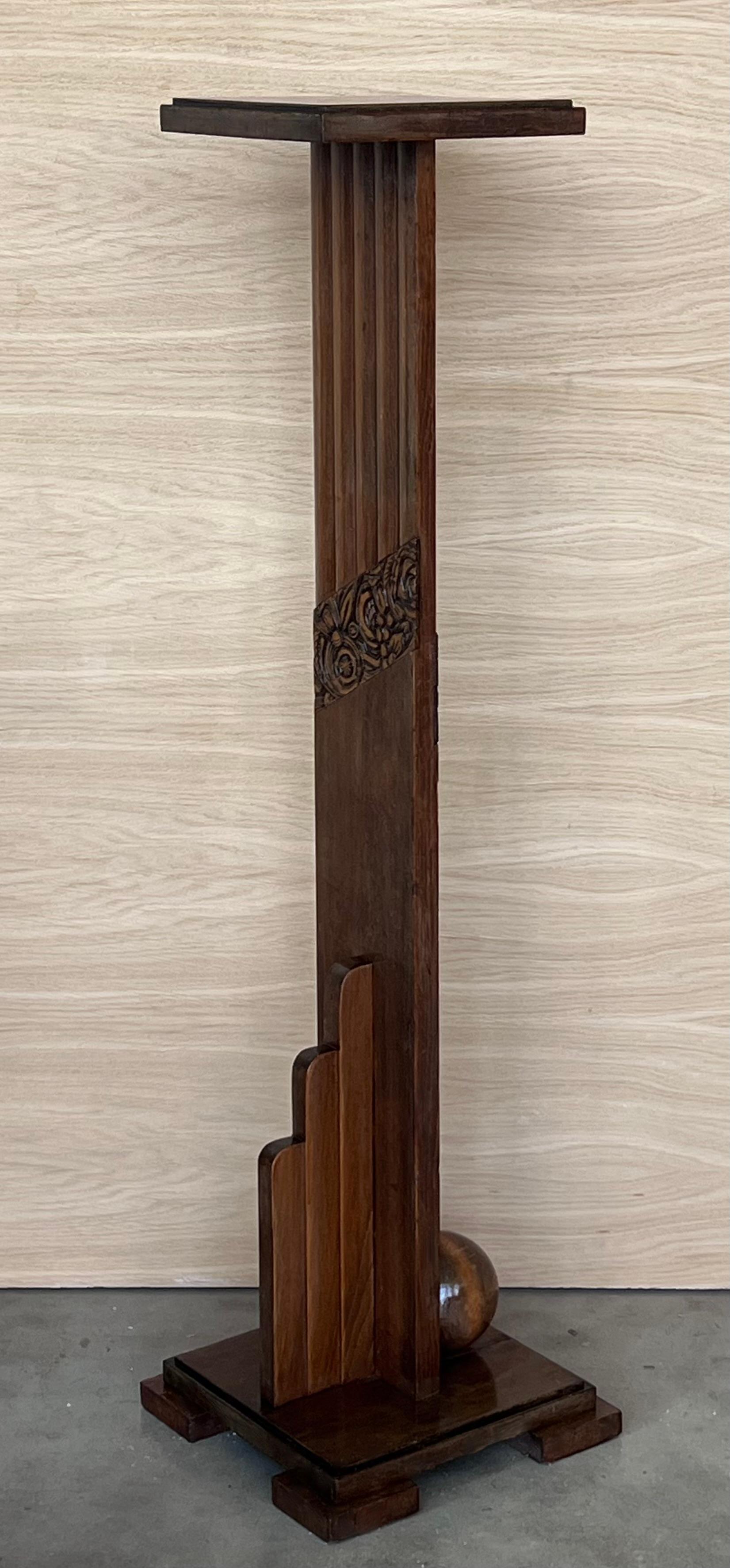 French Art Deco Pair of Pedestals in Walnut and Ebonized Wood For Sale 12