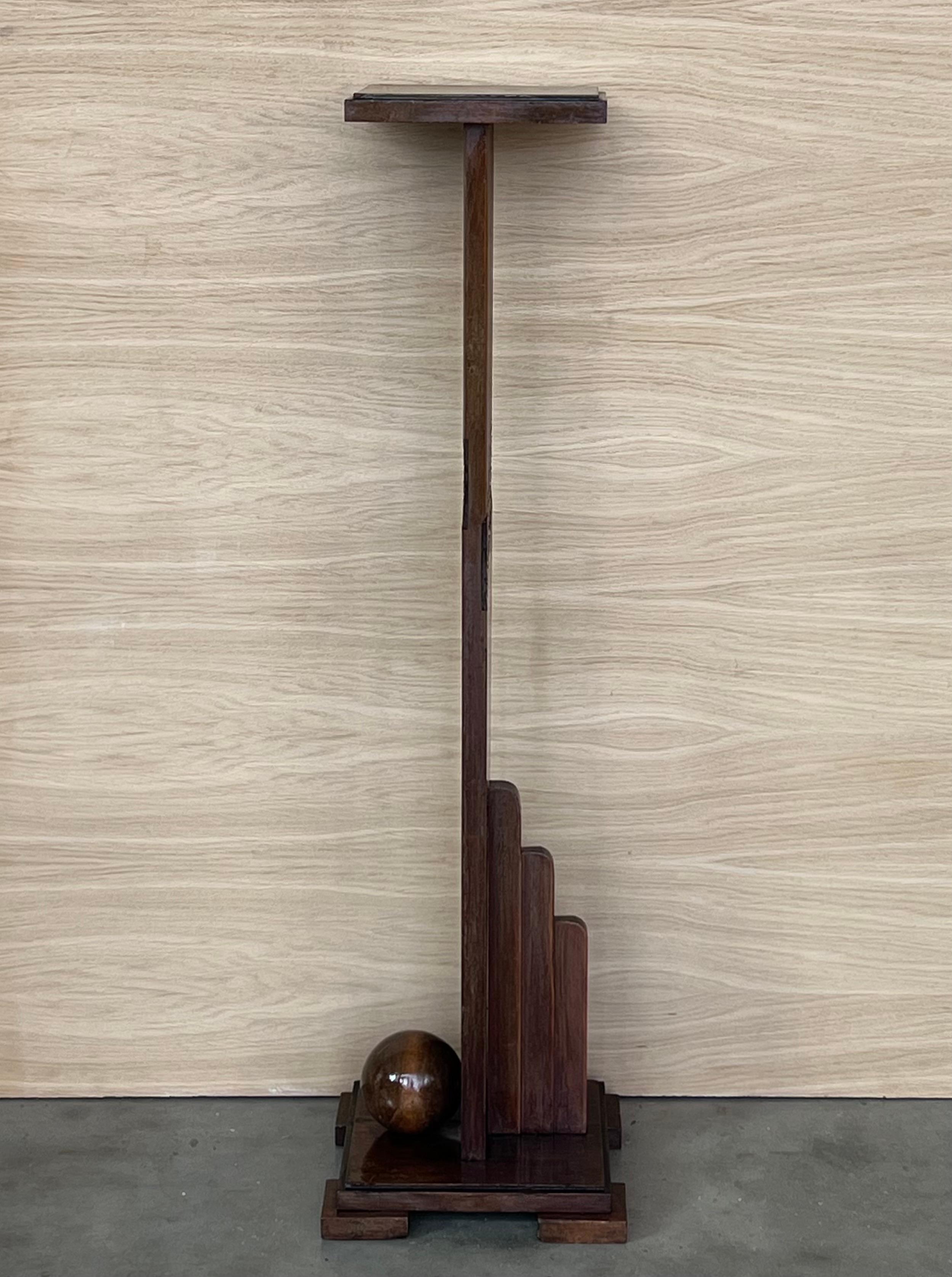 French Art Deco Pair of Pedestals in Walnut and Ebonized Wood In Good Condition For Sale In Miami, FL