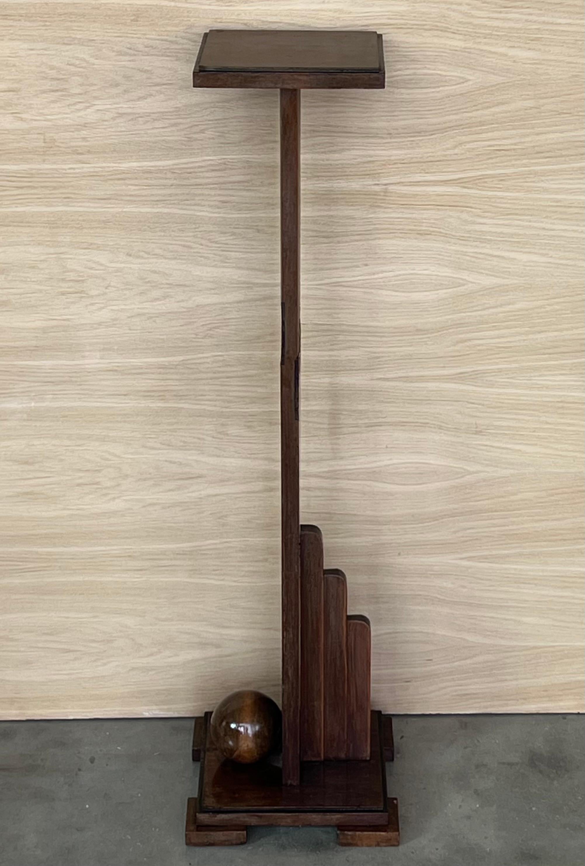 French Art Deco Pair of Pedestals in Walnut and Ebonized Wood For Sale 1