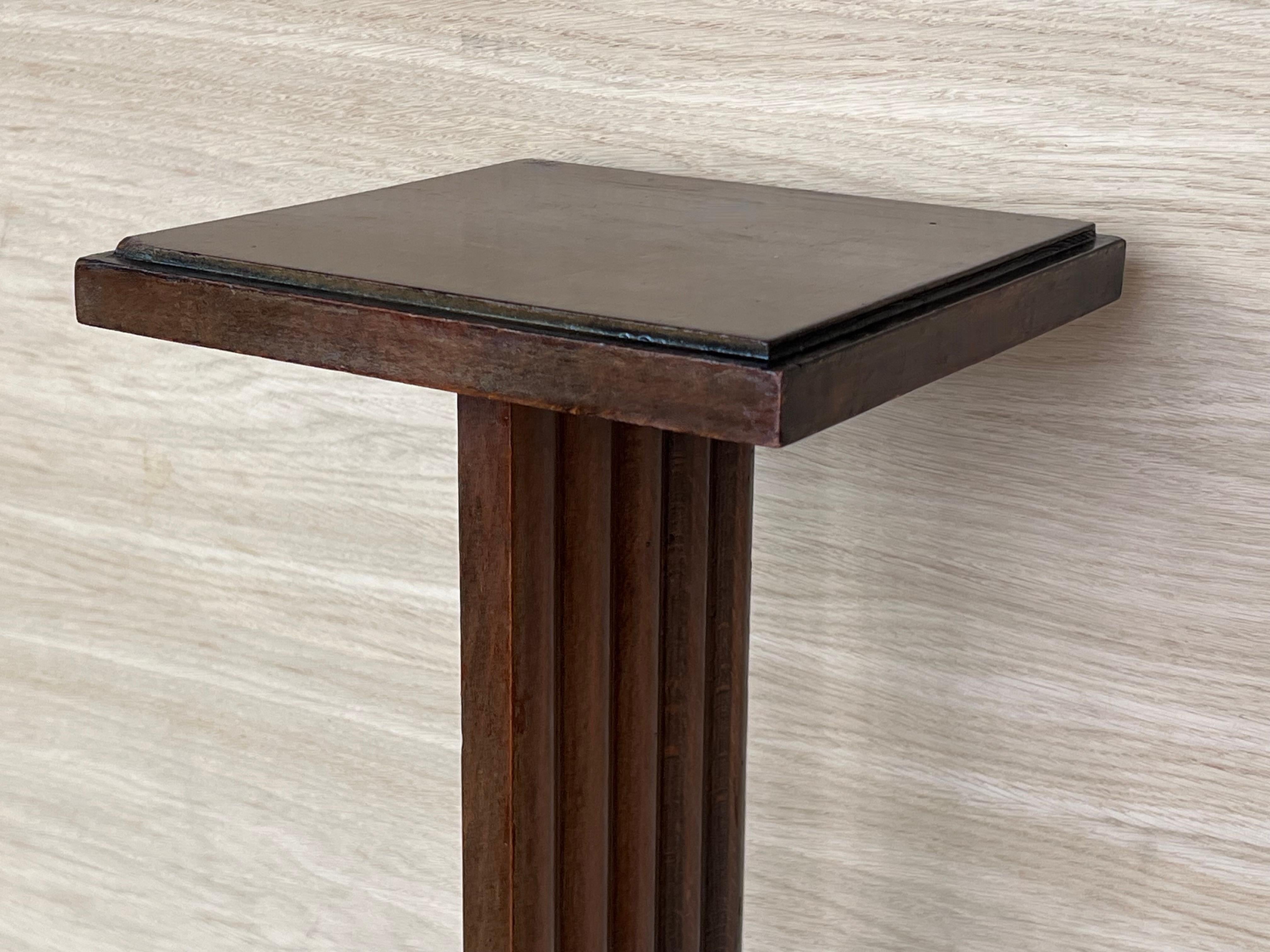 French Art Deco Pair of Pedestals in Walnut and Ebonized Wood For Sale 6