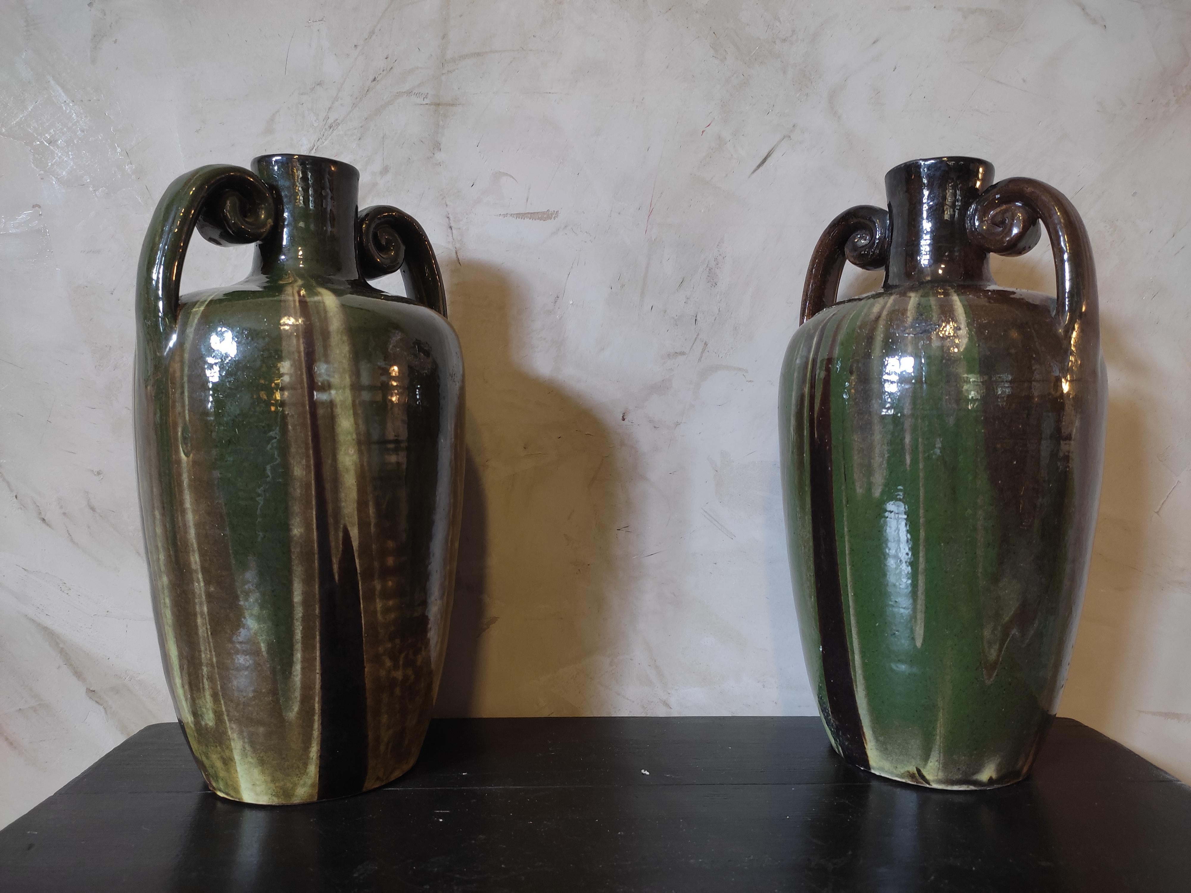 French Art Deco Pair of Terracotta Vases, 1930s 2