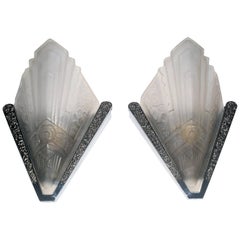 French Art Deco Pair of Wall Light Sconces