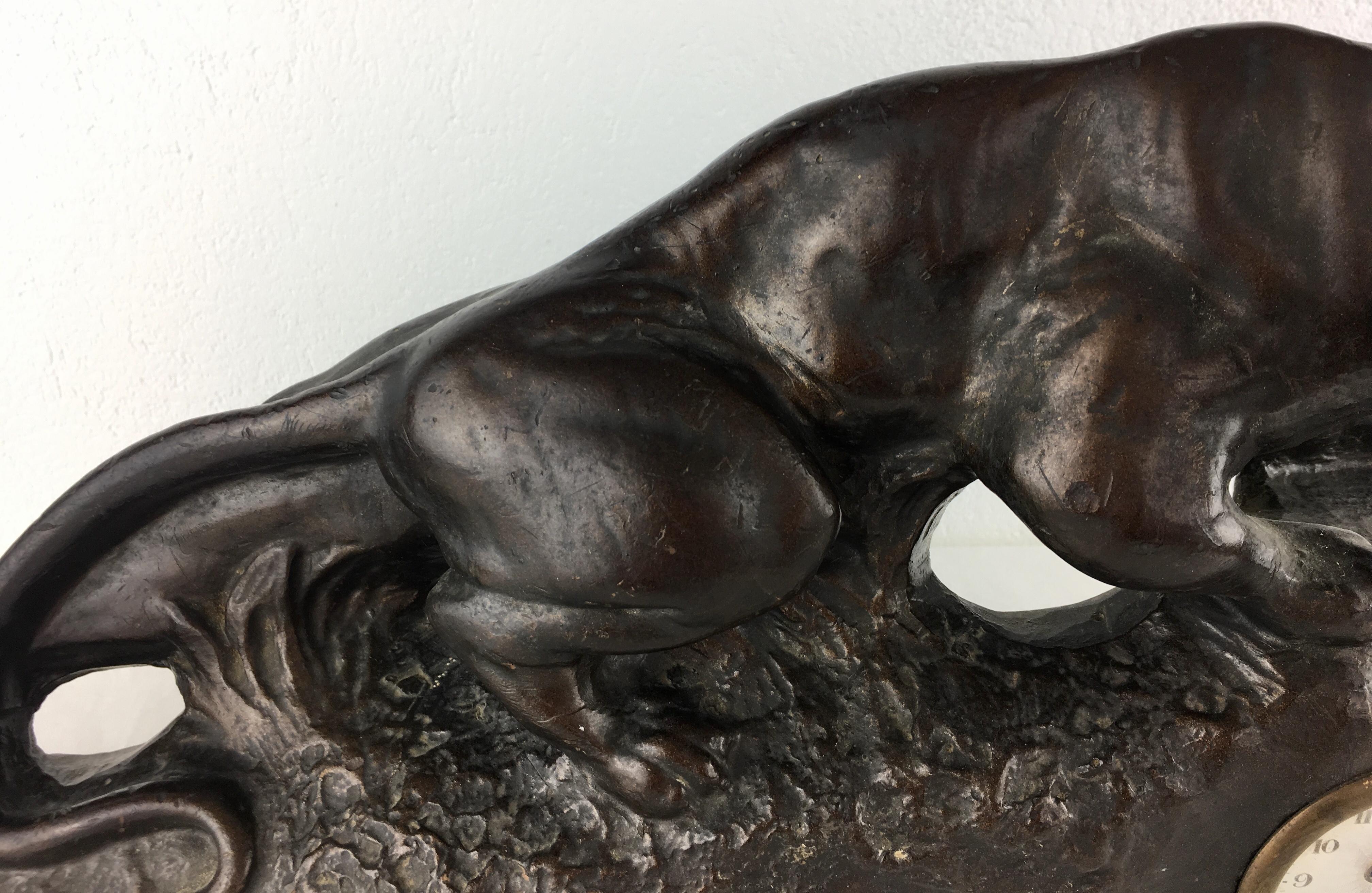 French Art Deco Panther Sculpture and Clock, circa 1930 4