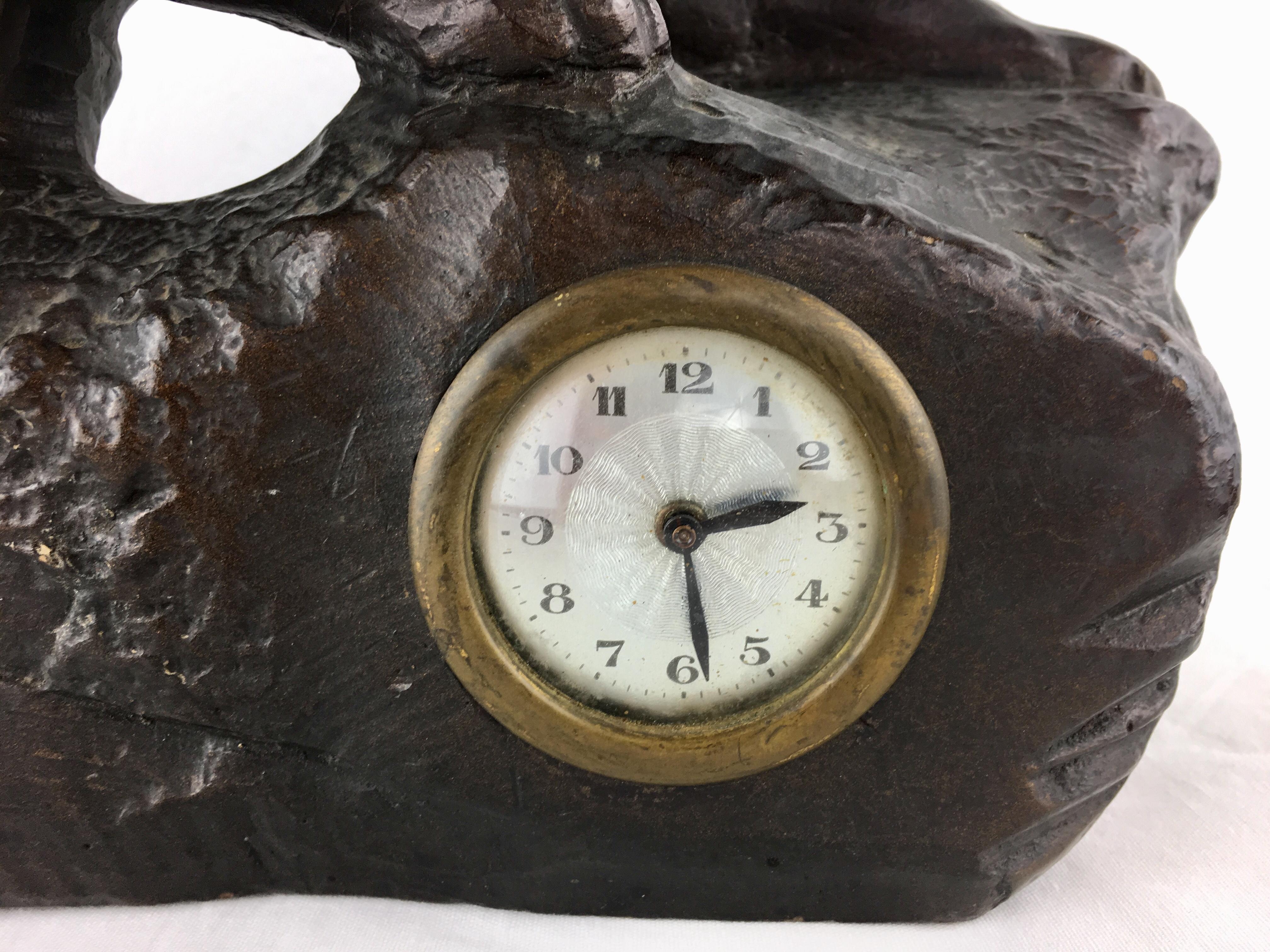 French Art Deco Panther Sculpture and Clock, circa 1930 (20. Jahrhundert)