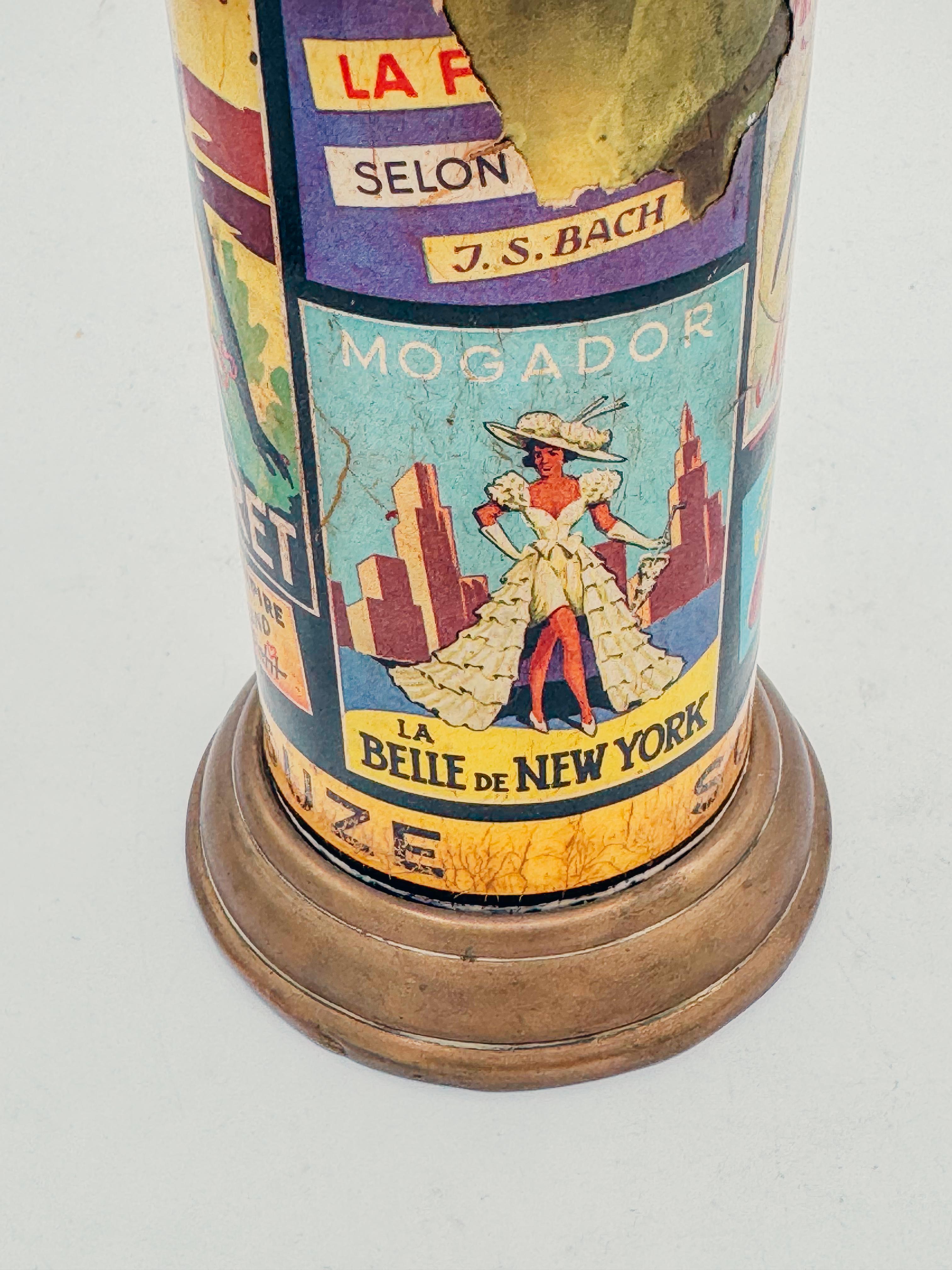 Kiosque à cigarettes mécanique Art Déco Parisien - Laiton 1930s en vente 8