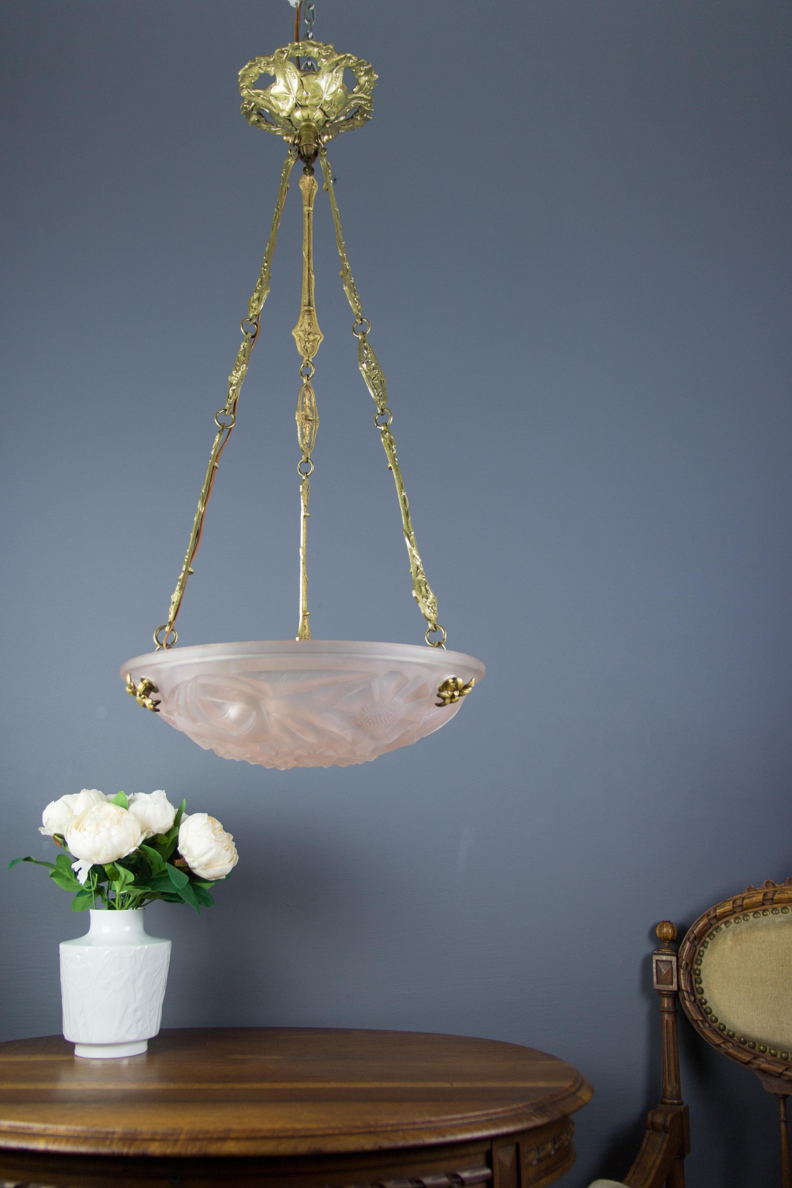 French Art Deco Pastel Pink Frosted Glass Pendant Chandelier Signed Degué, 1920s 1