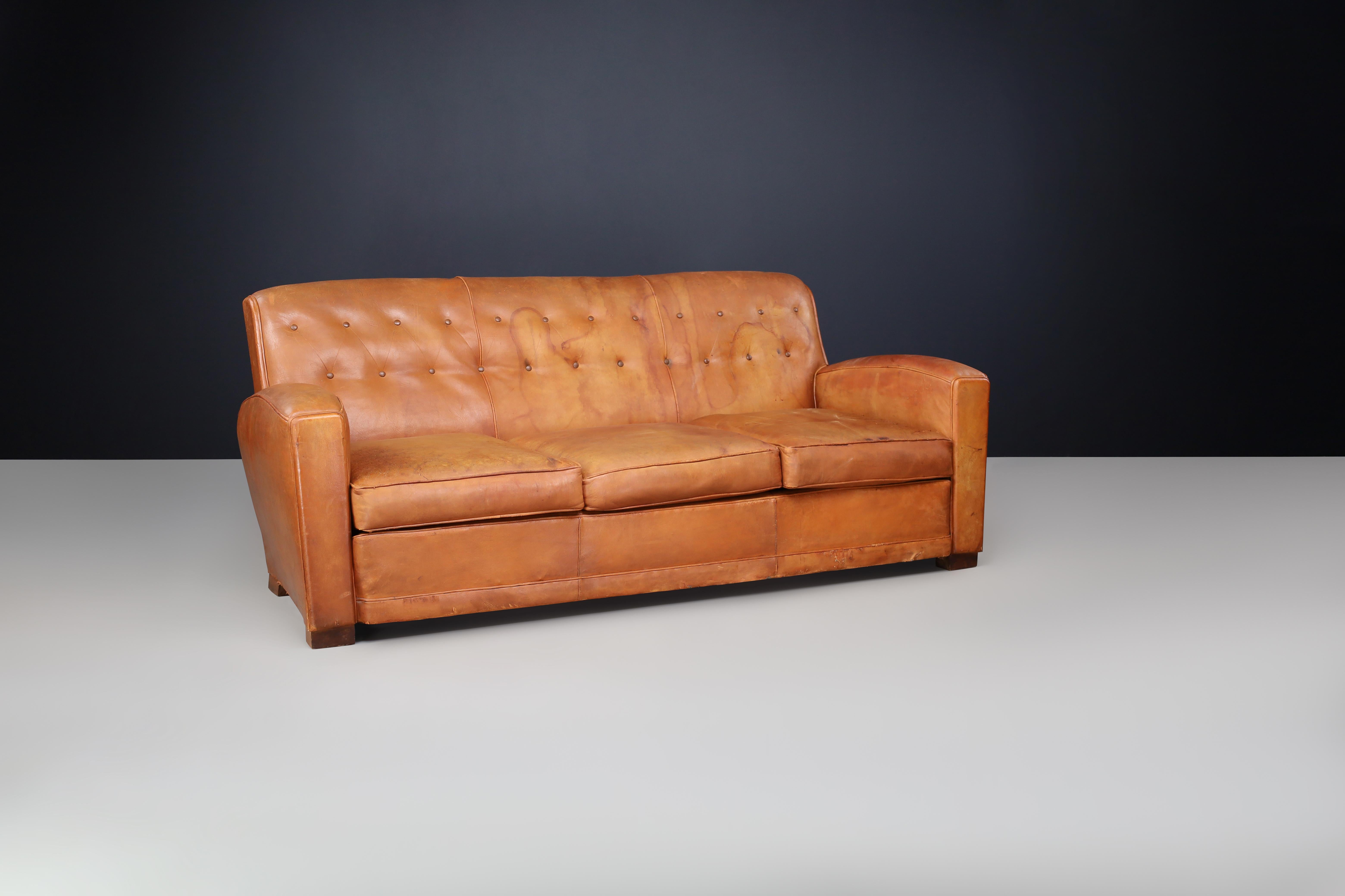 Art déco French Art Deco Patinated Leather Lounge Sofa, France, 1930s en vente