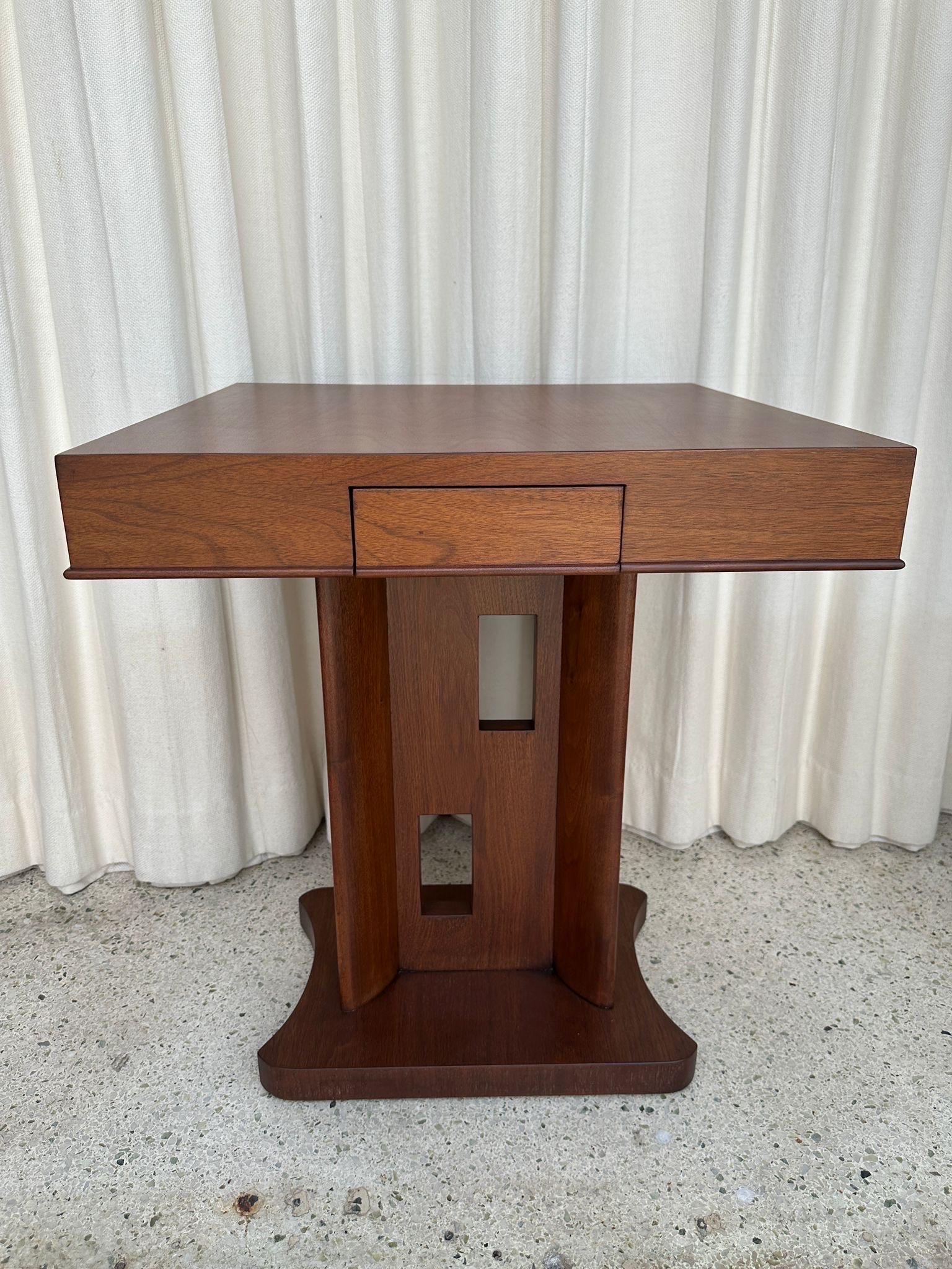 Mesa francesa Art Decó con pedestal en Bueno estado para la venta en North Miami, FL
