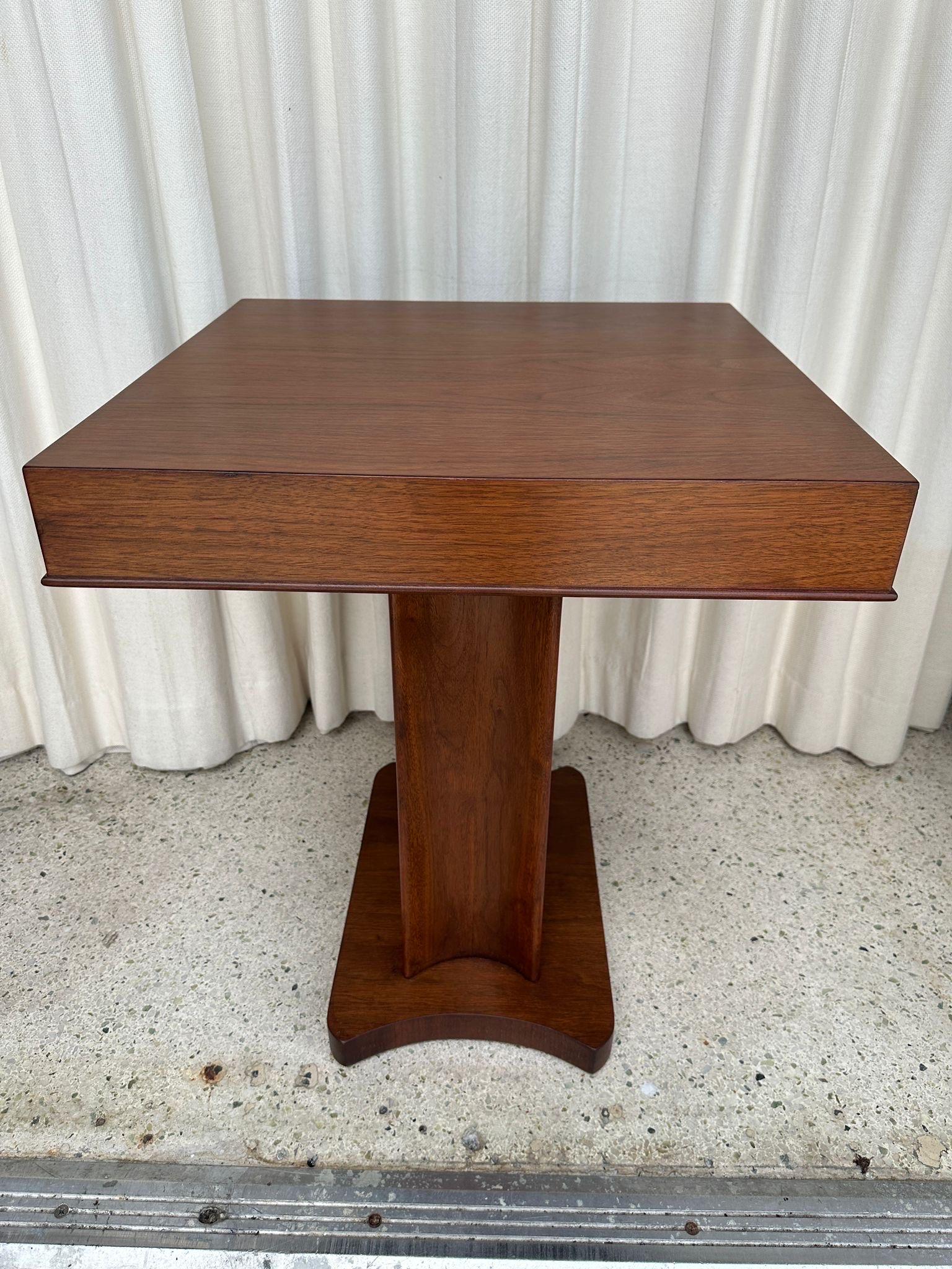Mesa francesa Art Decó con pedestal Madera en venta