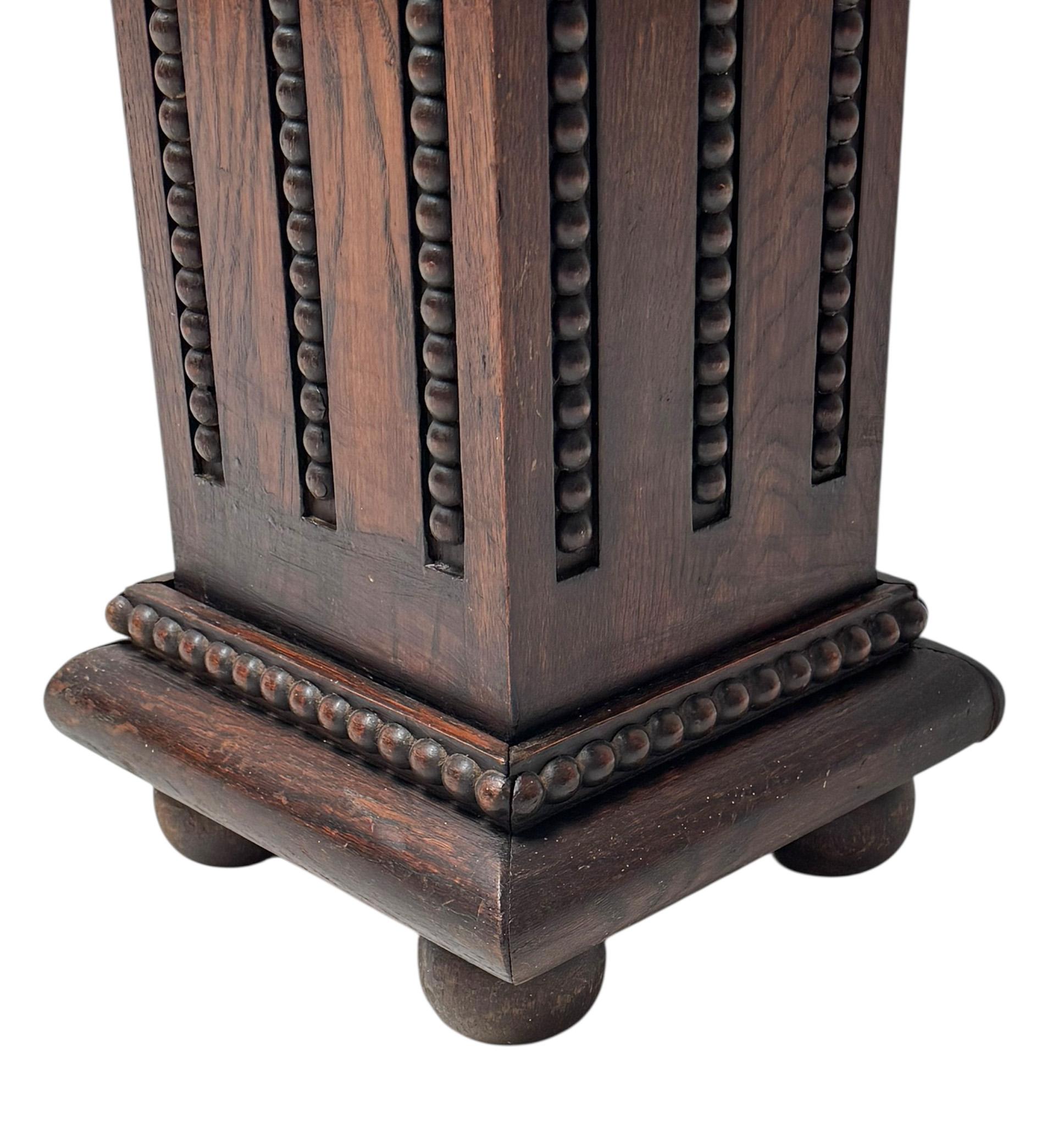 Französischer Art-Déco-Sockel mit mehrfarbiger Marmorplatte, 1930er Jahre im Angebot 2