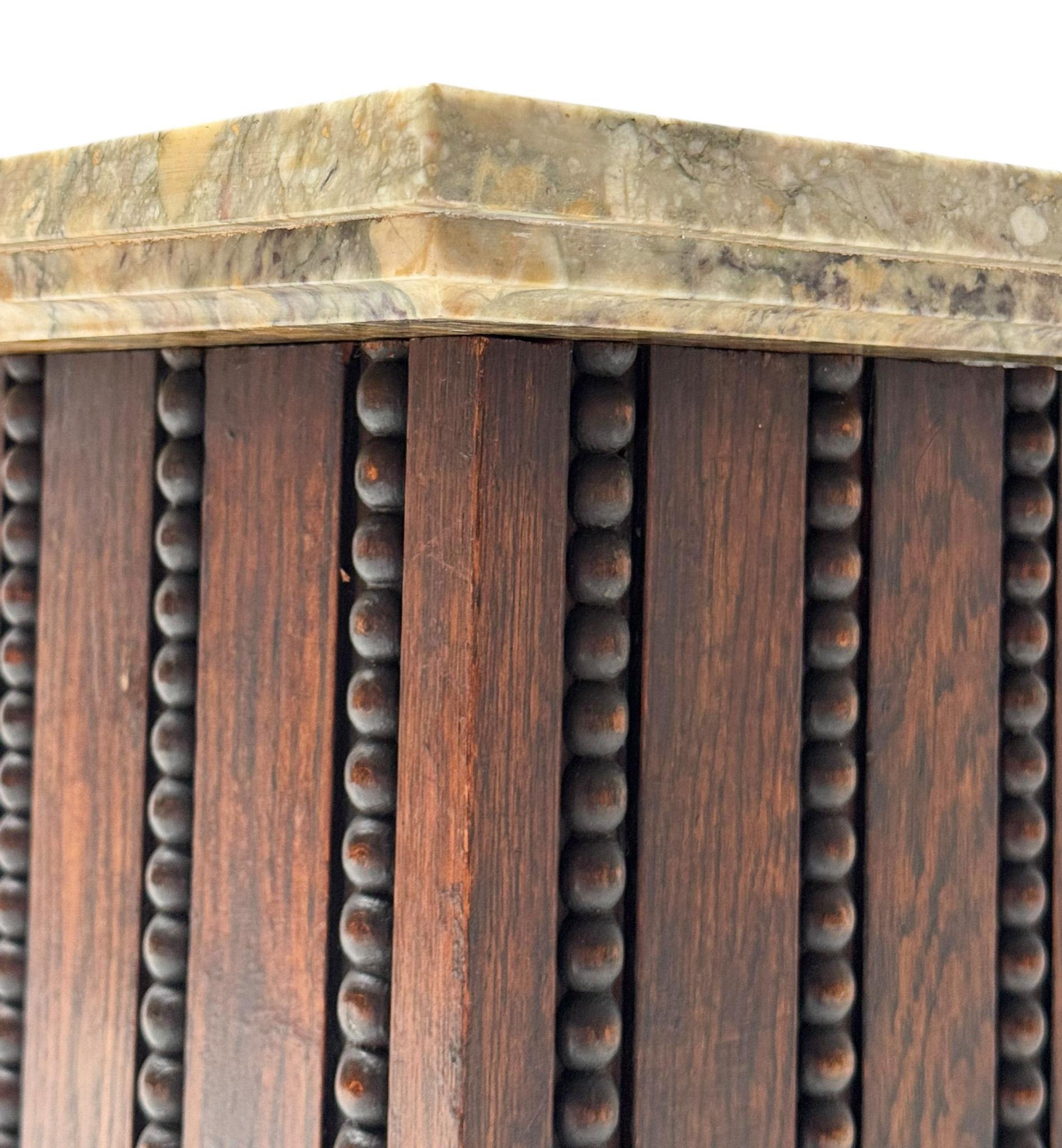 Piedistallo Art Deco francese con piano in marmo multicolore, anni '30 in vendita 2