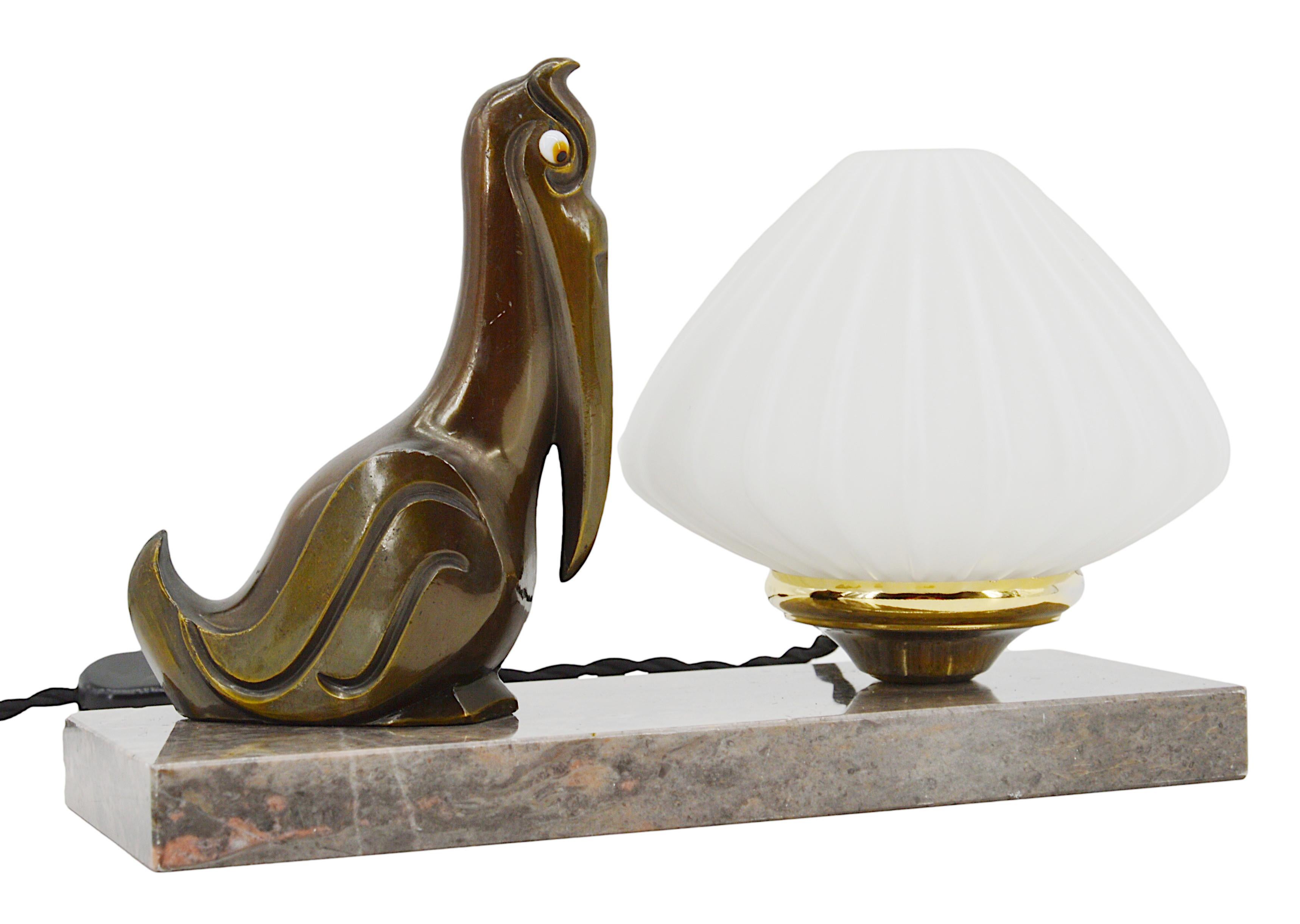 French Art Deco Pelican Table Lamp Night-Light, 1930s In Good Condition For Sale In Saint-Amans-des-Cots, FR