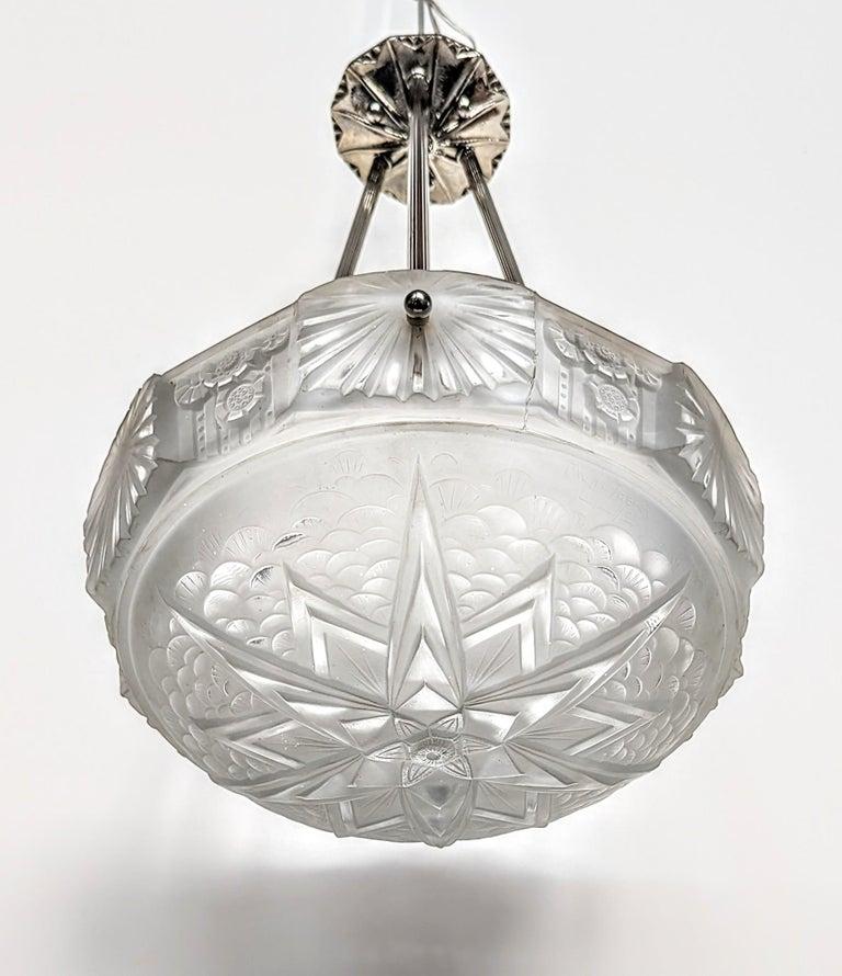 French Art Deco Pendant Chandelier by Muller Freres ( Pair Available ) In Excellent Condition For Sale In Long Island City, NY