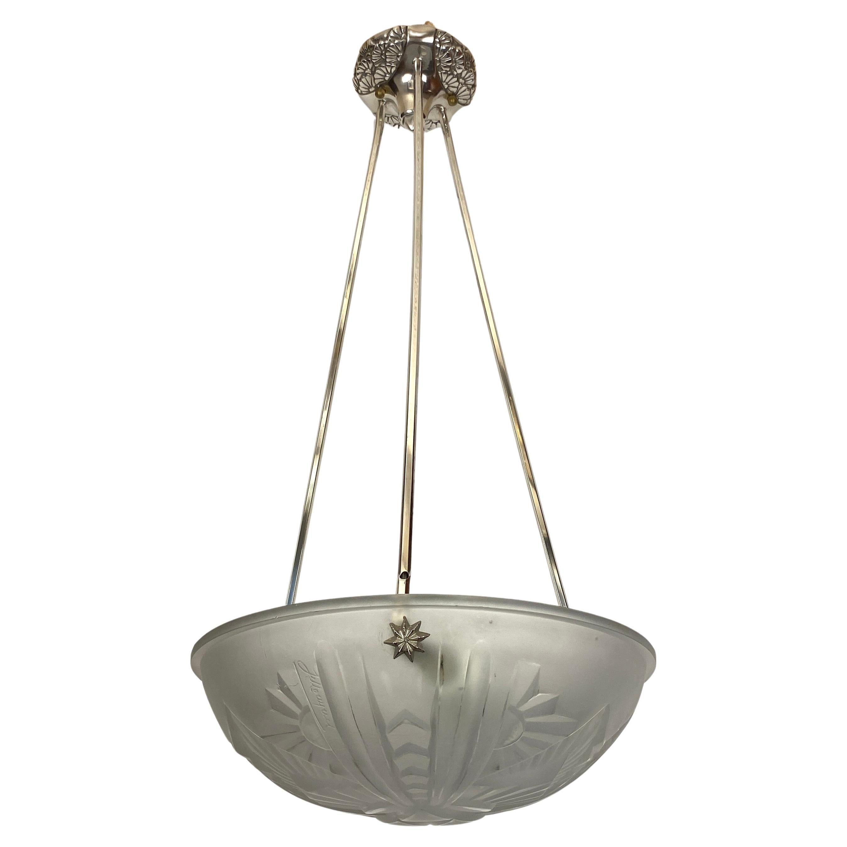 French Art Deco Pendant Chandelier in the manner of Degue