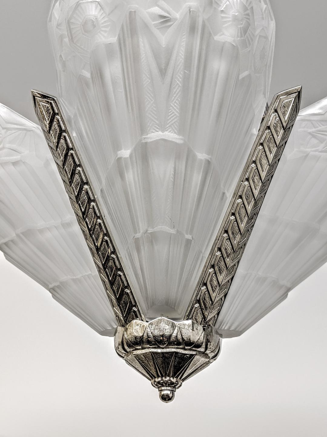 French Art Deco Pendant Chandelier Signed by J. Robert For Sale 1