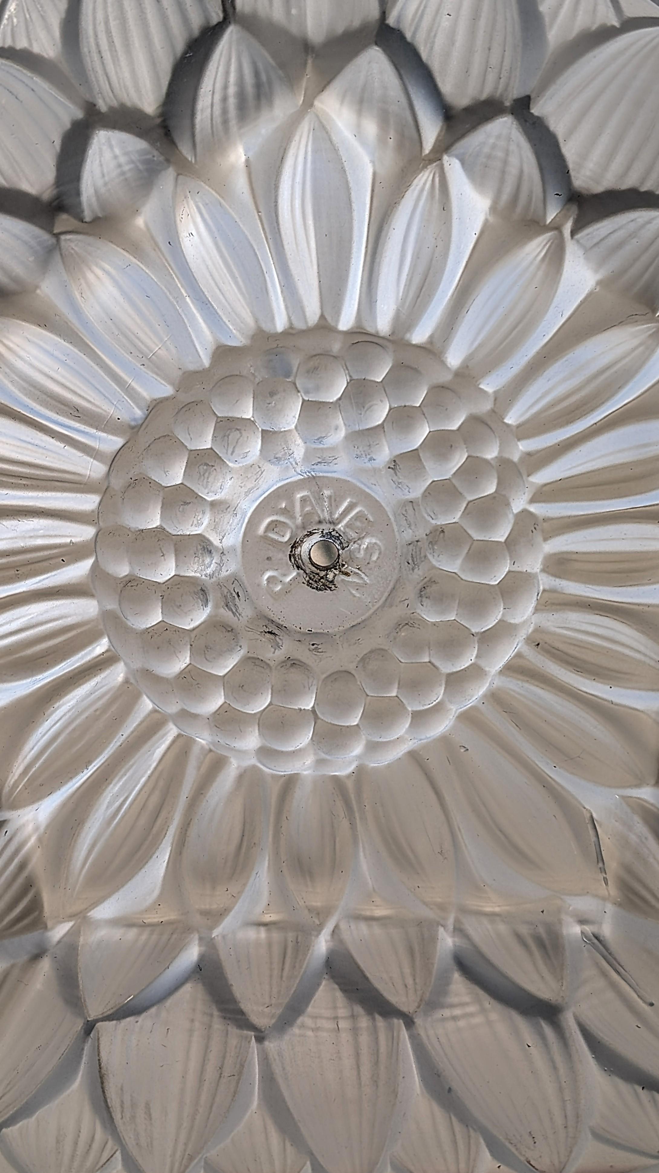 Lustre Art déco français signé Pierre D'Avesn Bon état - En vente à Long Island City, NY