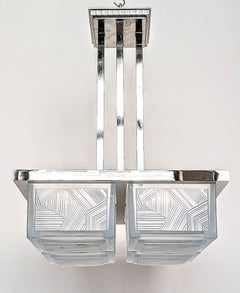 Lampadario a sospensione Art Deco francese firmato Sabino (coppia disponibile)
