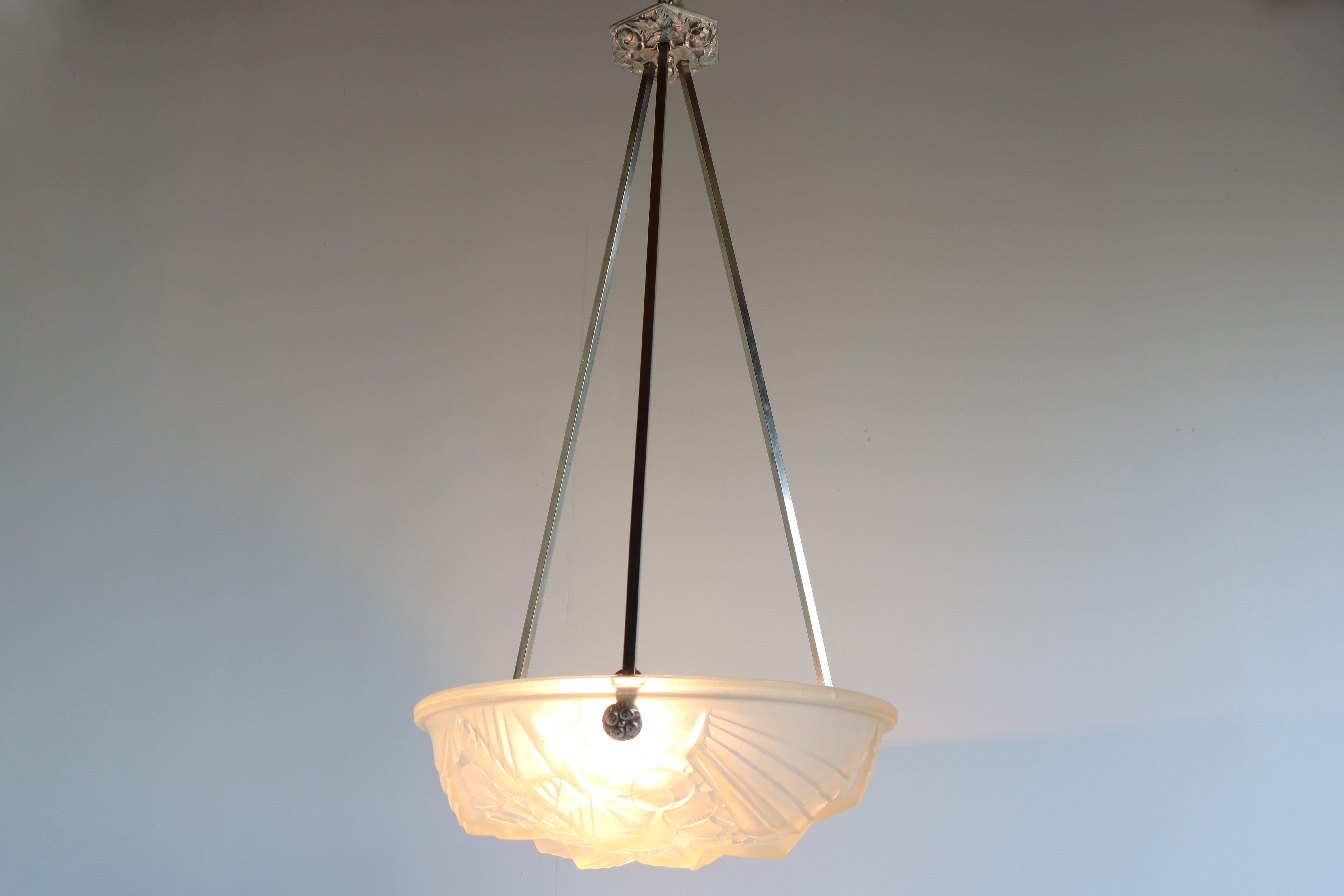 Antique French Art Deco Pendant / Chandelier Singed Mouynet 1920 schneider glass For Sale 1