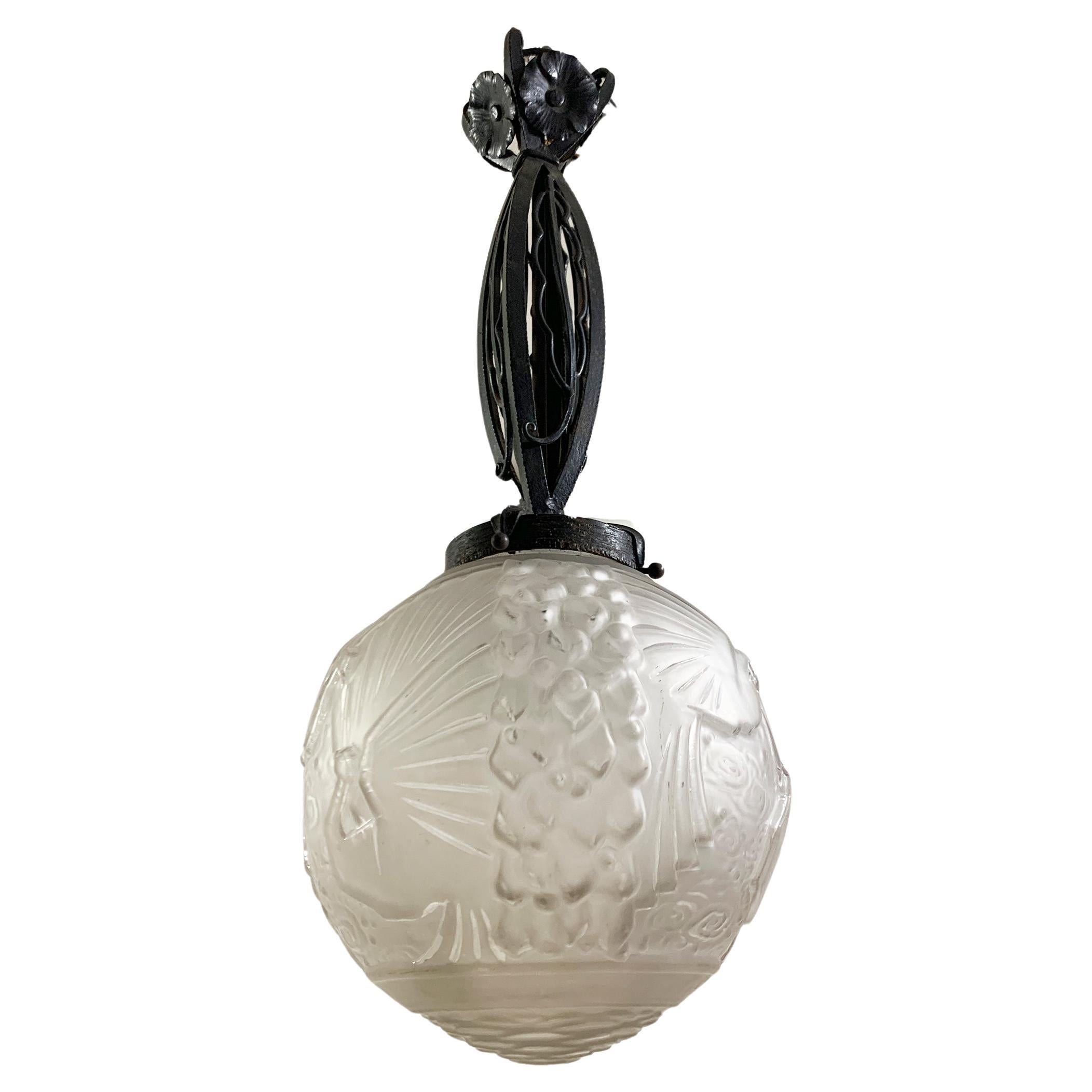 French Art Déco Pendant Light Signed Muller Frères Luneville, circa 1920 For Sale