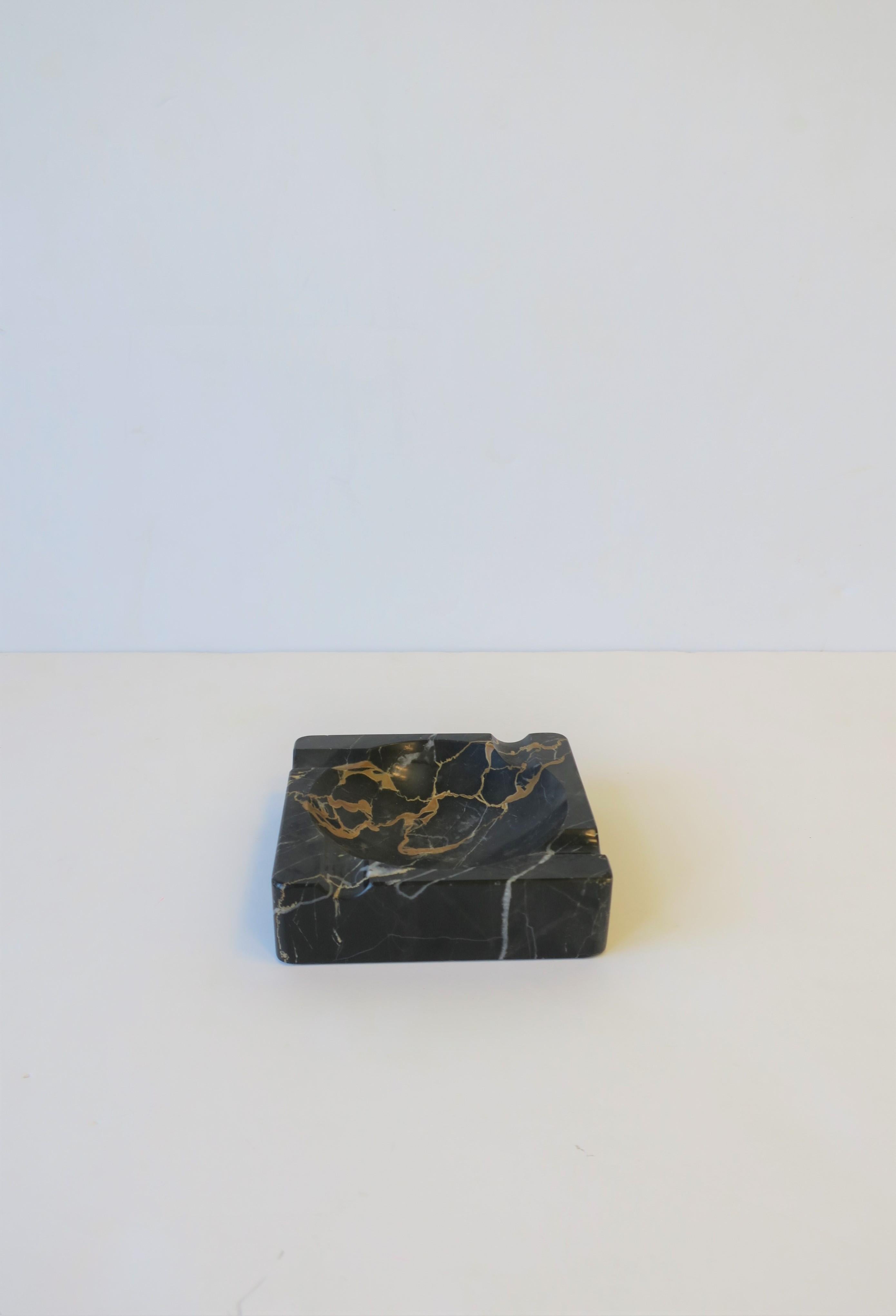 French Art Deco Period Black Marble Ashtray or Vide-Poche 7
