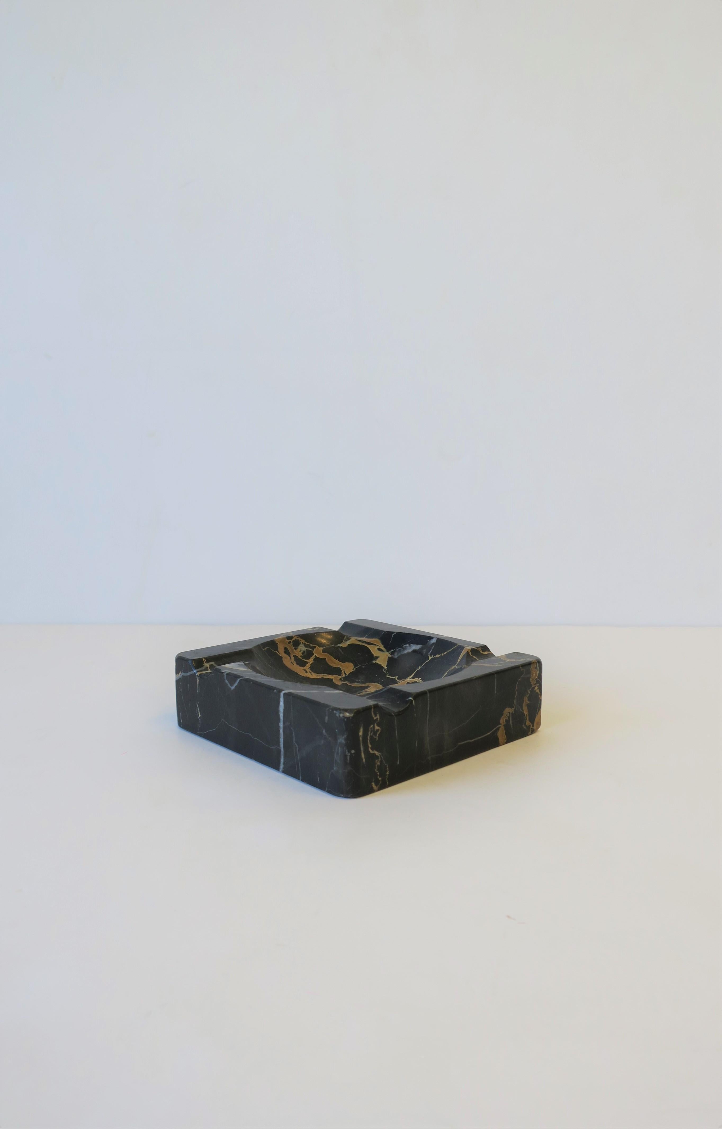 French Art Deco Period Black Marble Ashtray or Vide-Poche 8