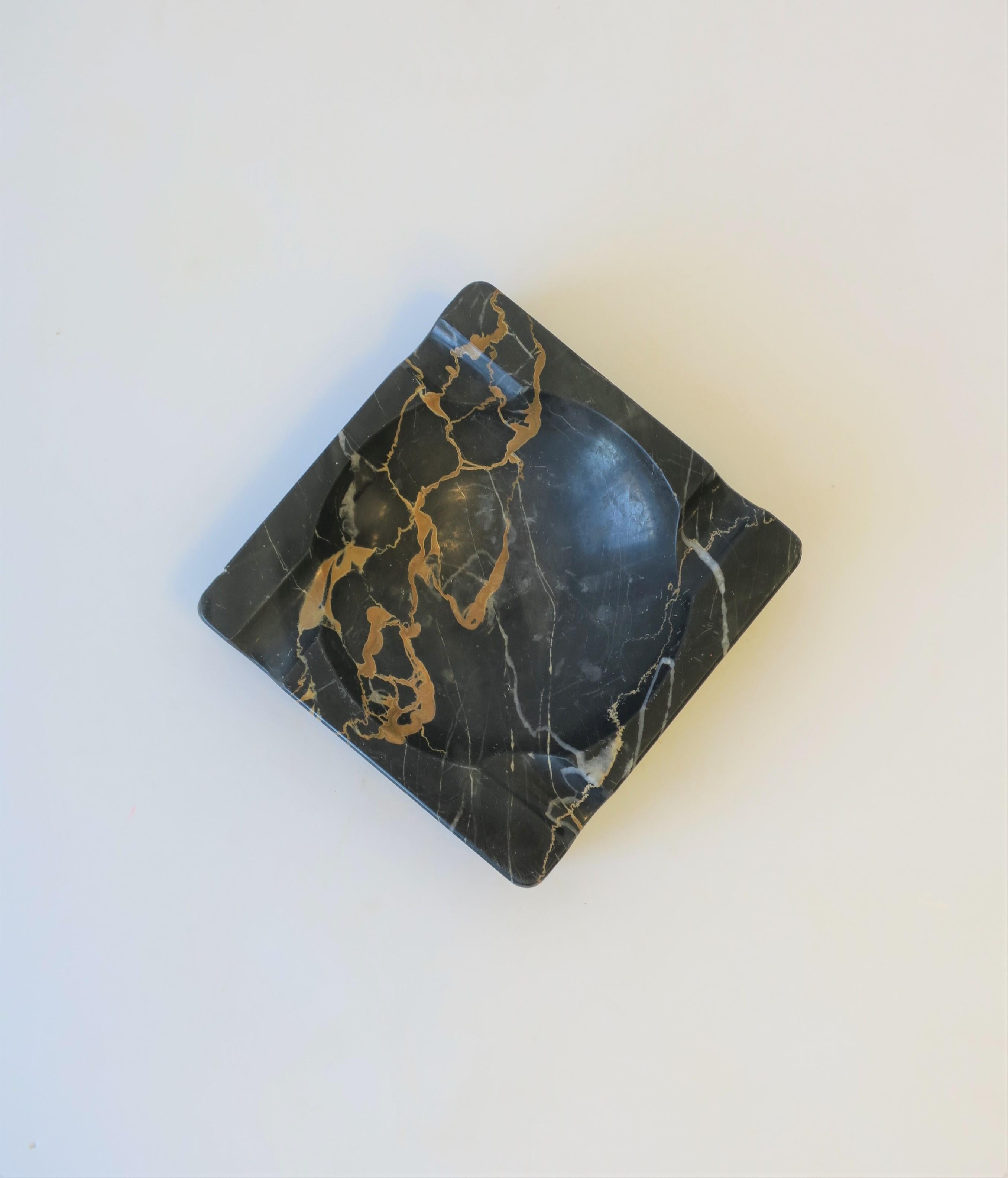 French Art Deco Period Black Marble Ashtray or Vide-Poche 4