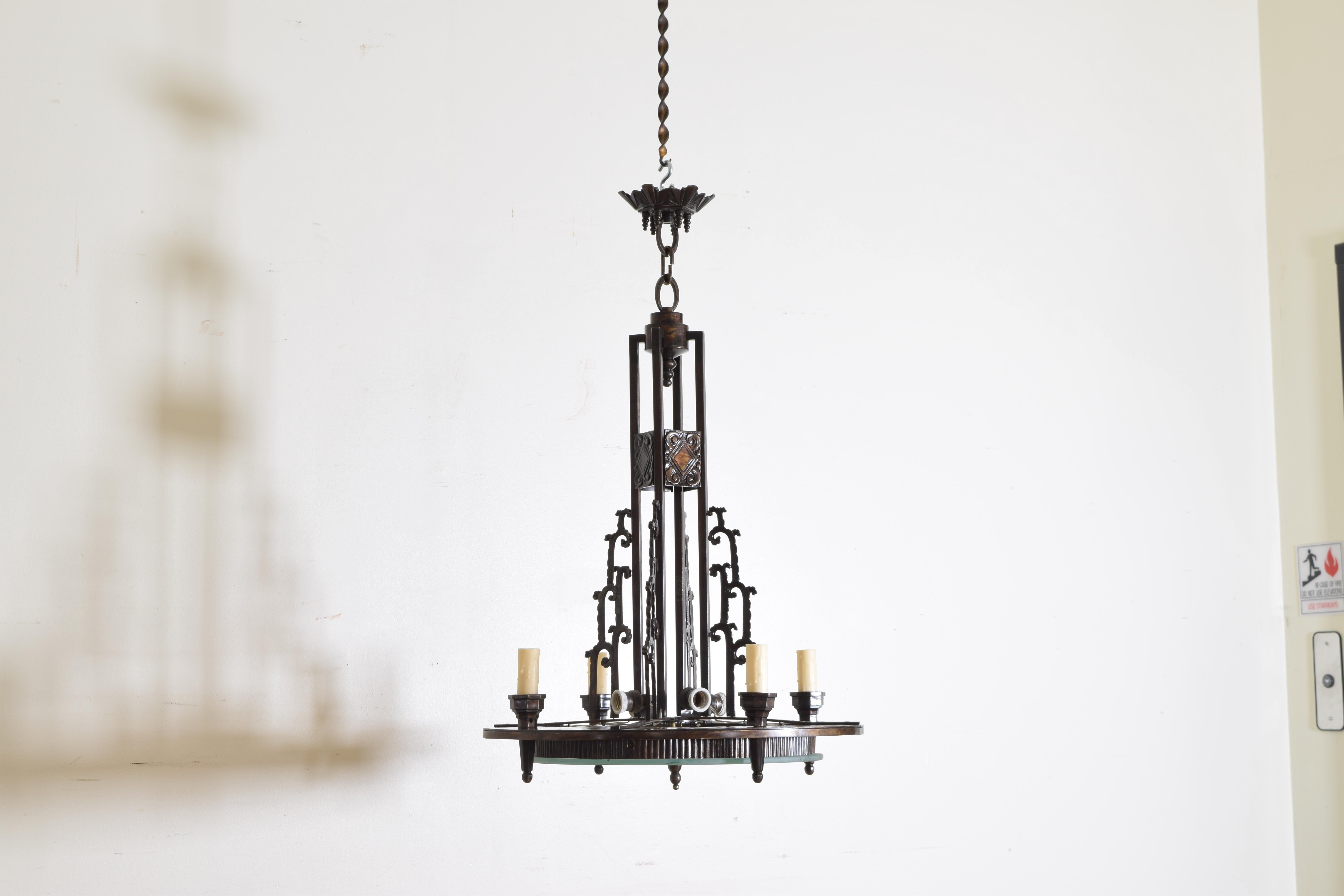 French Art Deco Period Bronze and Glass 8-Light Chandelier In Excellent Condition In Atlanta, GA