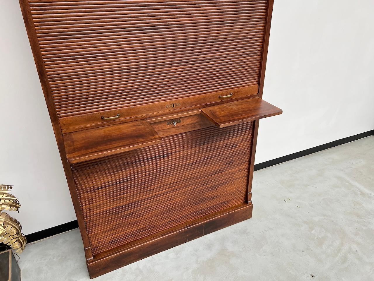 French Art Deco period curtained filing cabinet in solid oak, 1930s For Sale 6
