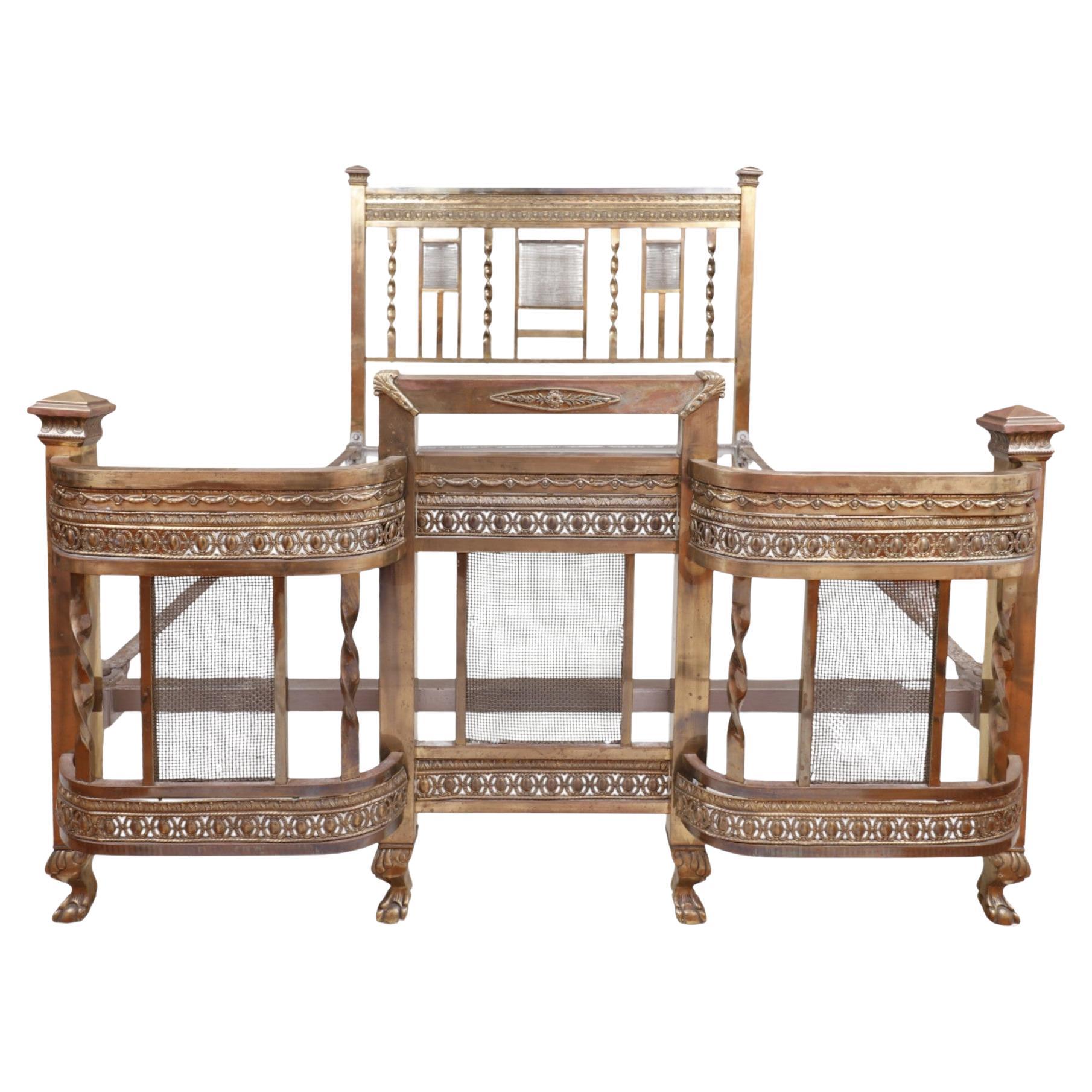 Letto in ottone a grandezza naturale in stile Art Deco francese in vendita