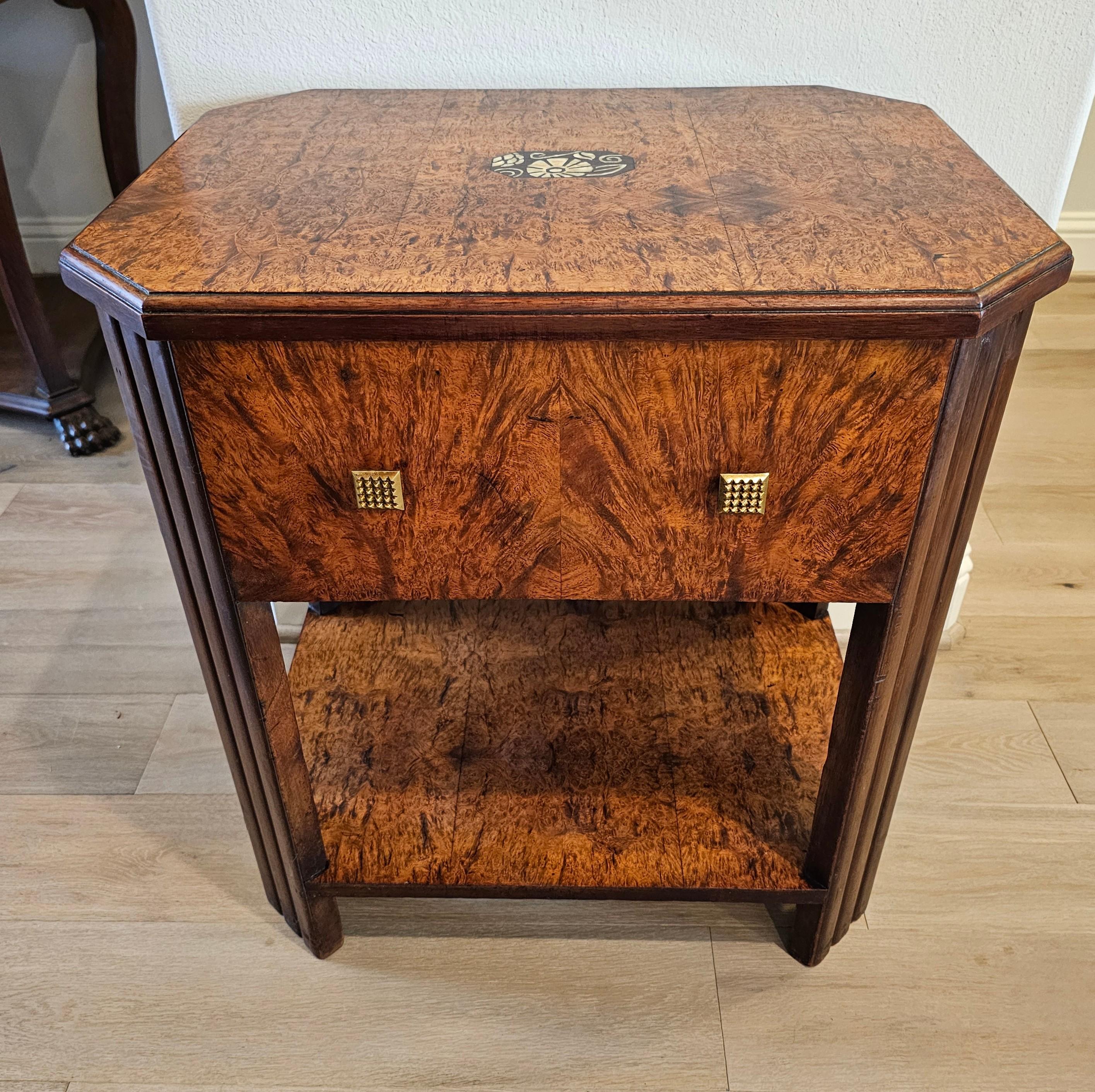 Französisch Art Deco Periode Jules Leleu Manier Burlwood Arbeitstisch im Angebot 6