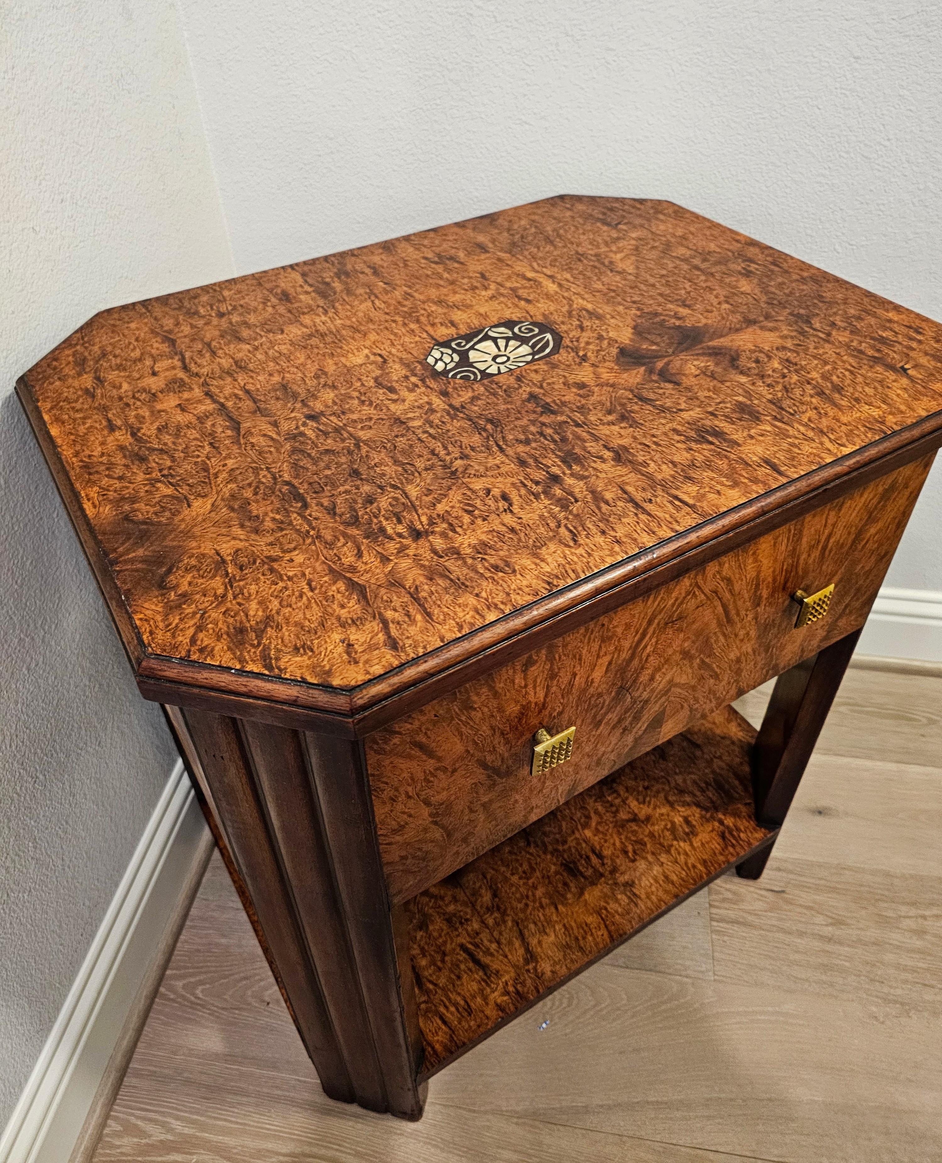 Französisch Art Deco Periode Jules Leleu Manier Burlwood Arbeitstisch im Angebot 9