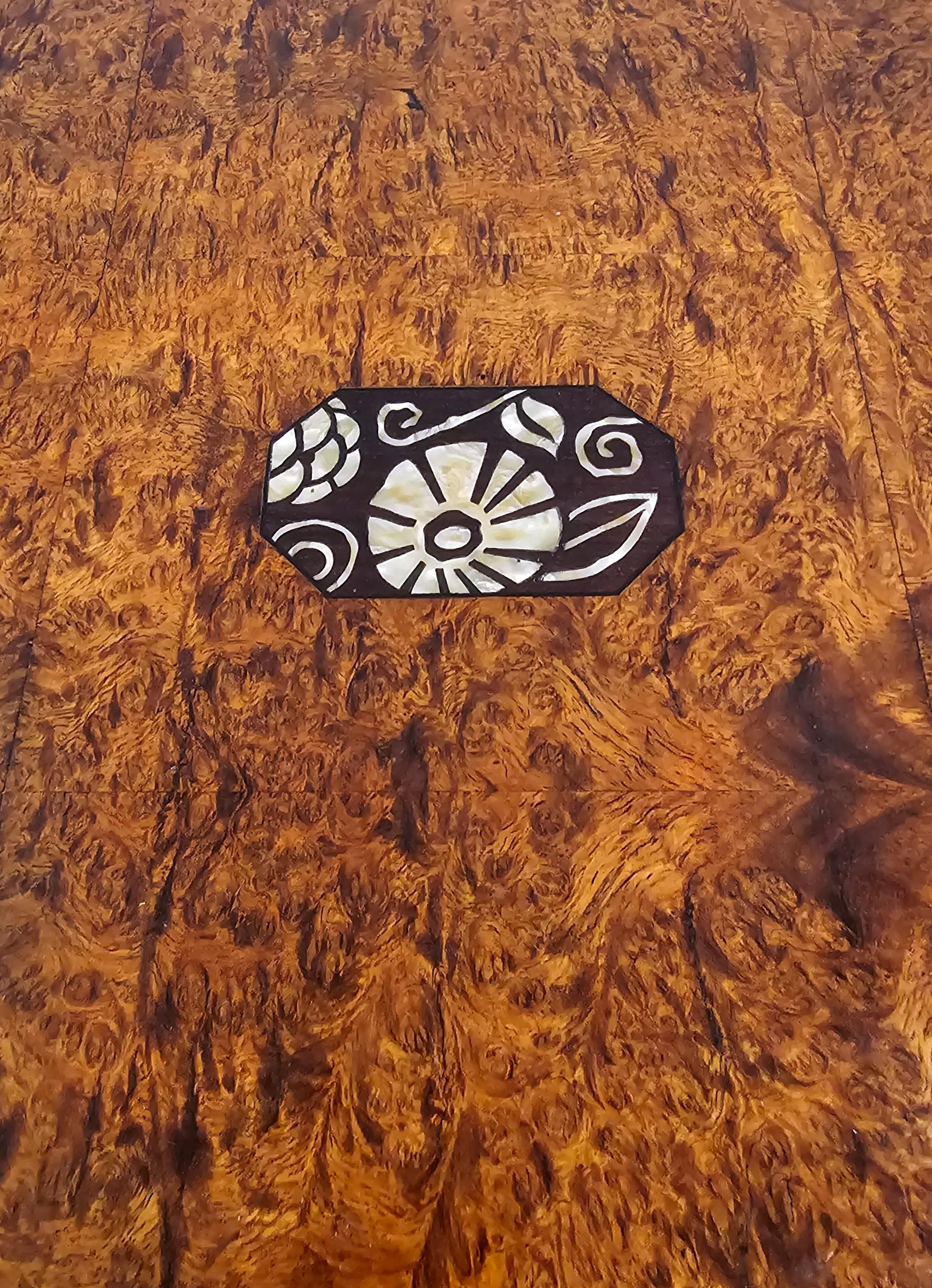Französisch Art Deco Periode Jules Leleu Manier Burlwood Arbeitstisch im Angebot 10
