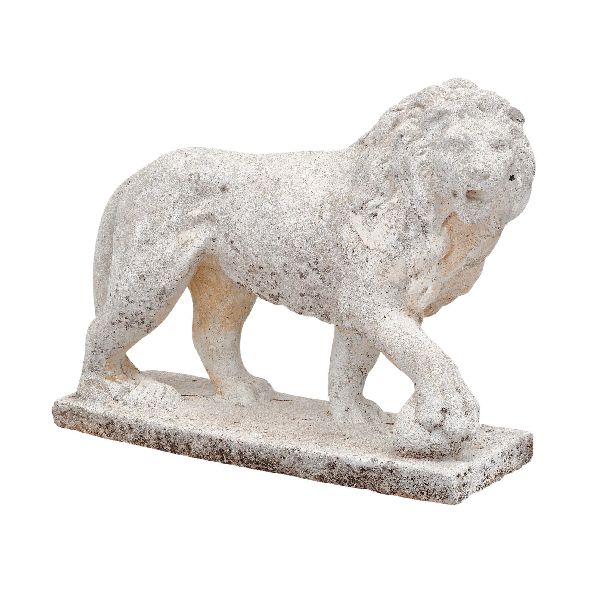 French Art Deco Period Lion Sculptures In Good Condition For Sale In Austin, TX