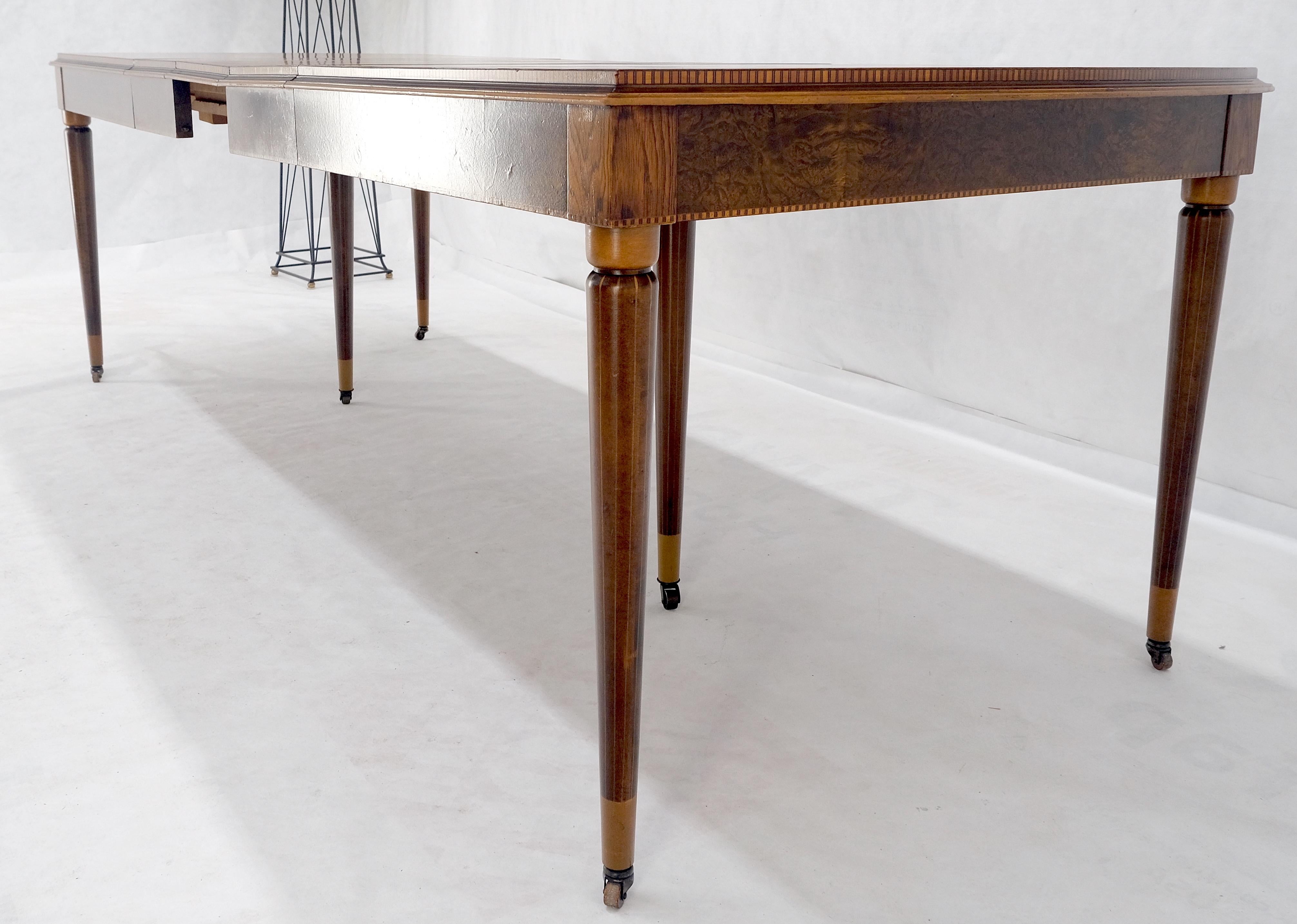 Table de salle à manger compacte Art déco français à motif phénoménal en bois de rose 3 feuilles MINT en vente 5