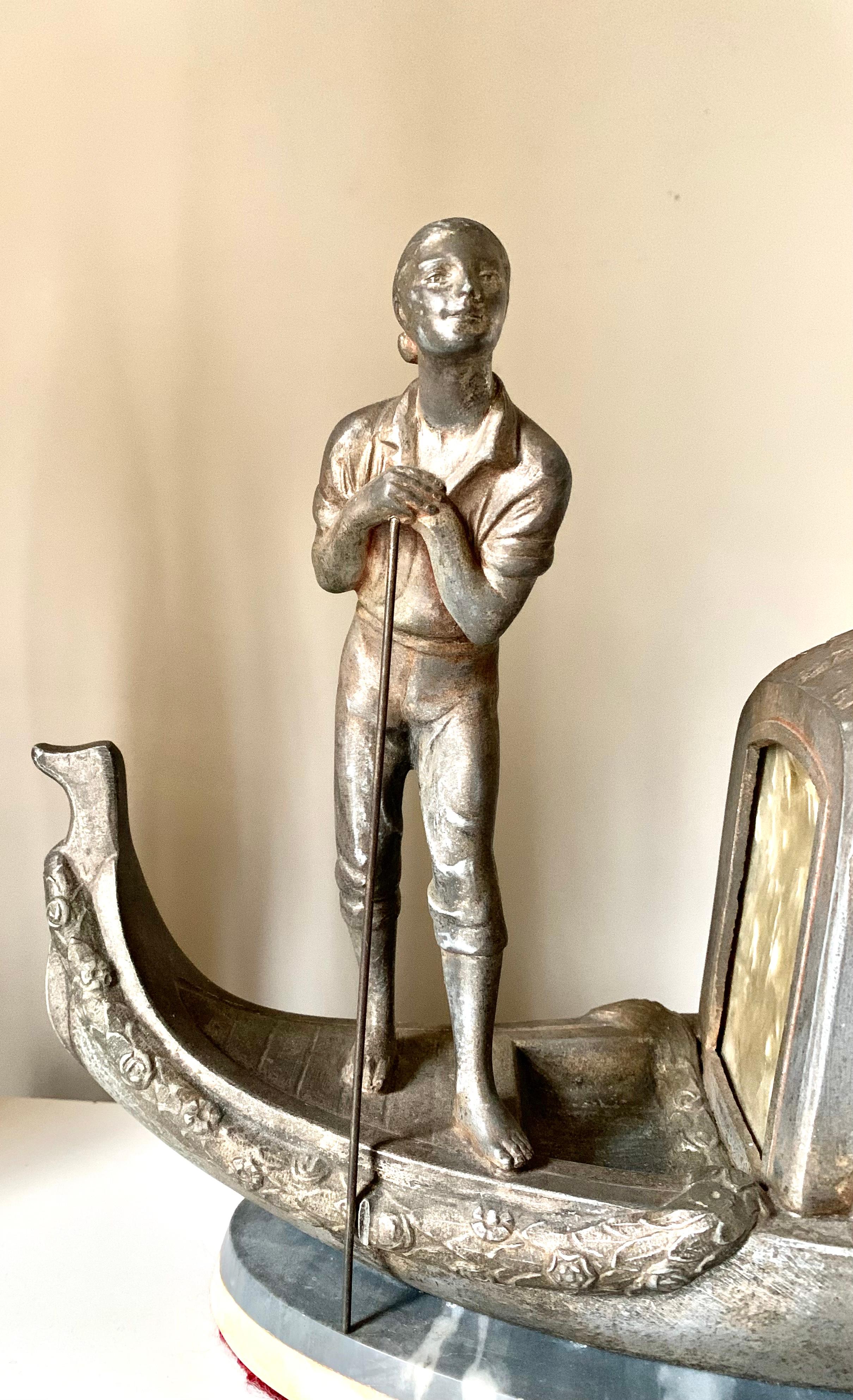 French Art Deco Pierre Sega Venetian Gondola Figural Silvered Metal Marble Lamp In Good Condition For Sale In New York, NY